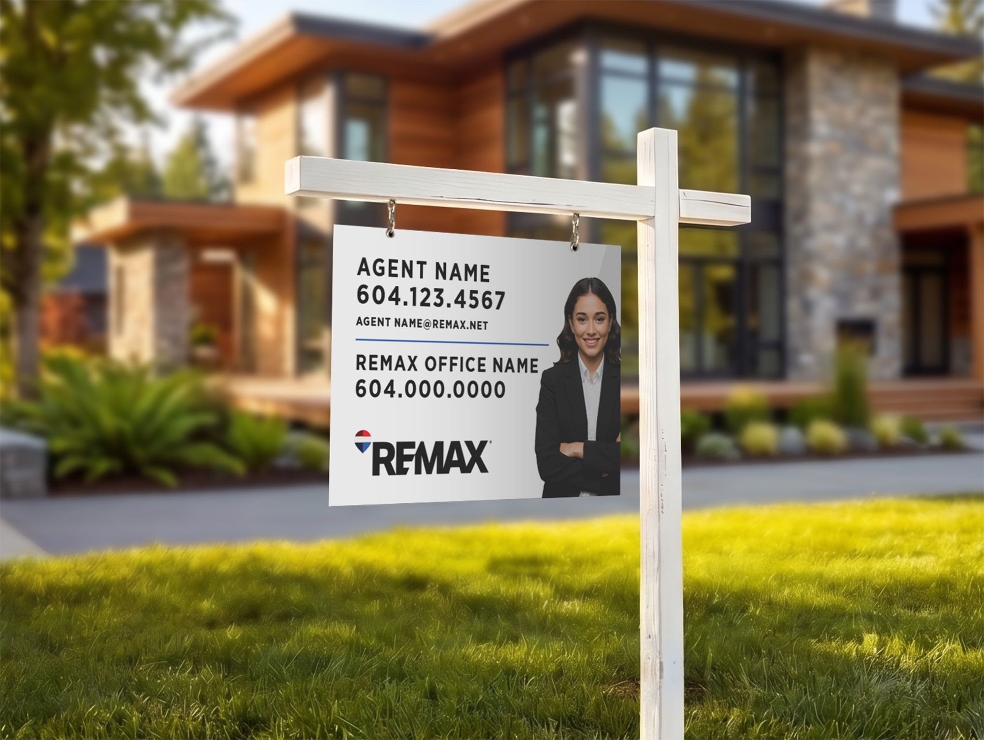 REMAX Horizontal Sign White