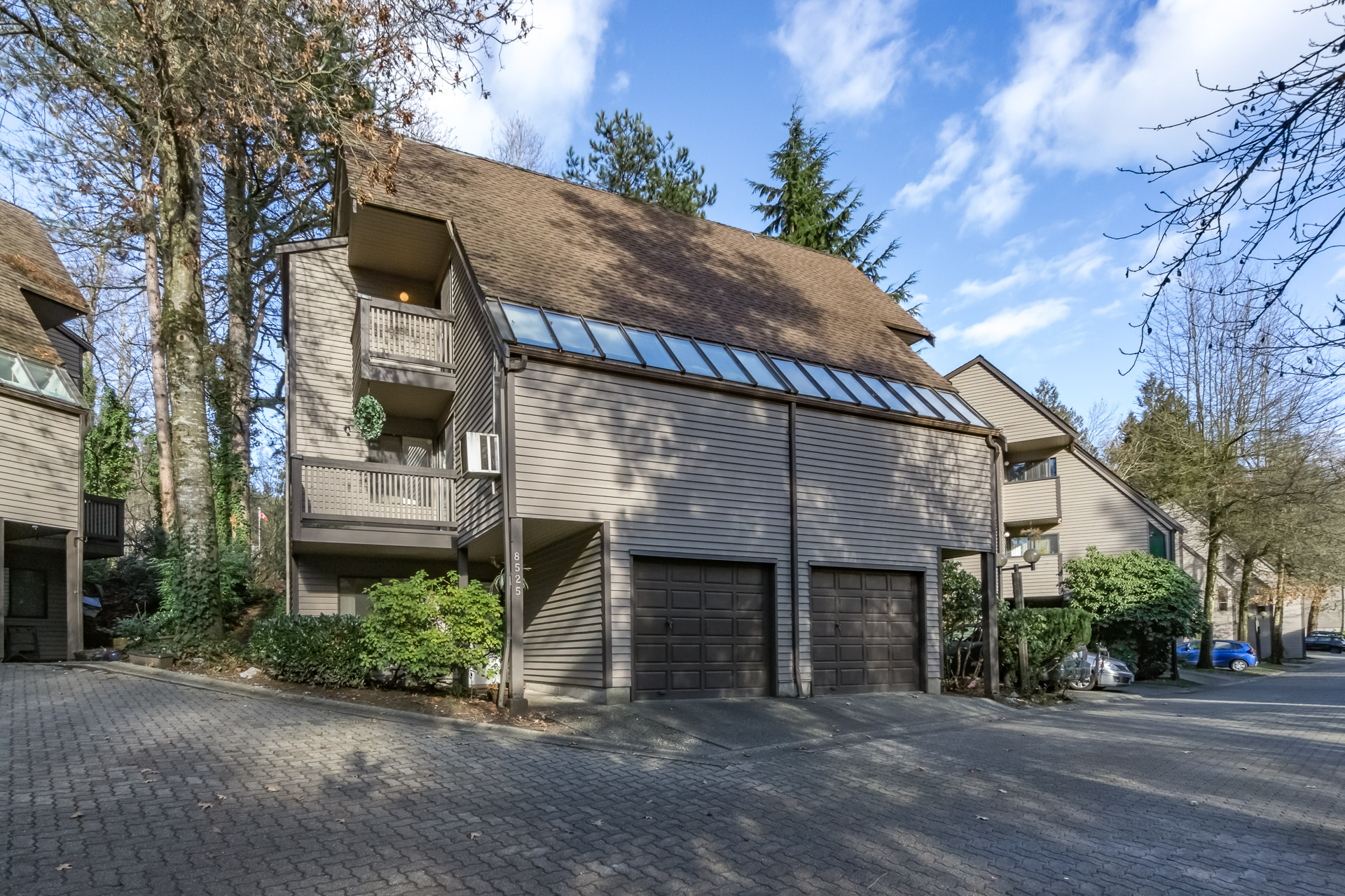 8525 Timber Court, Burnaby