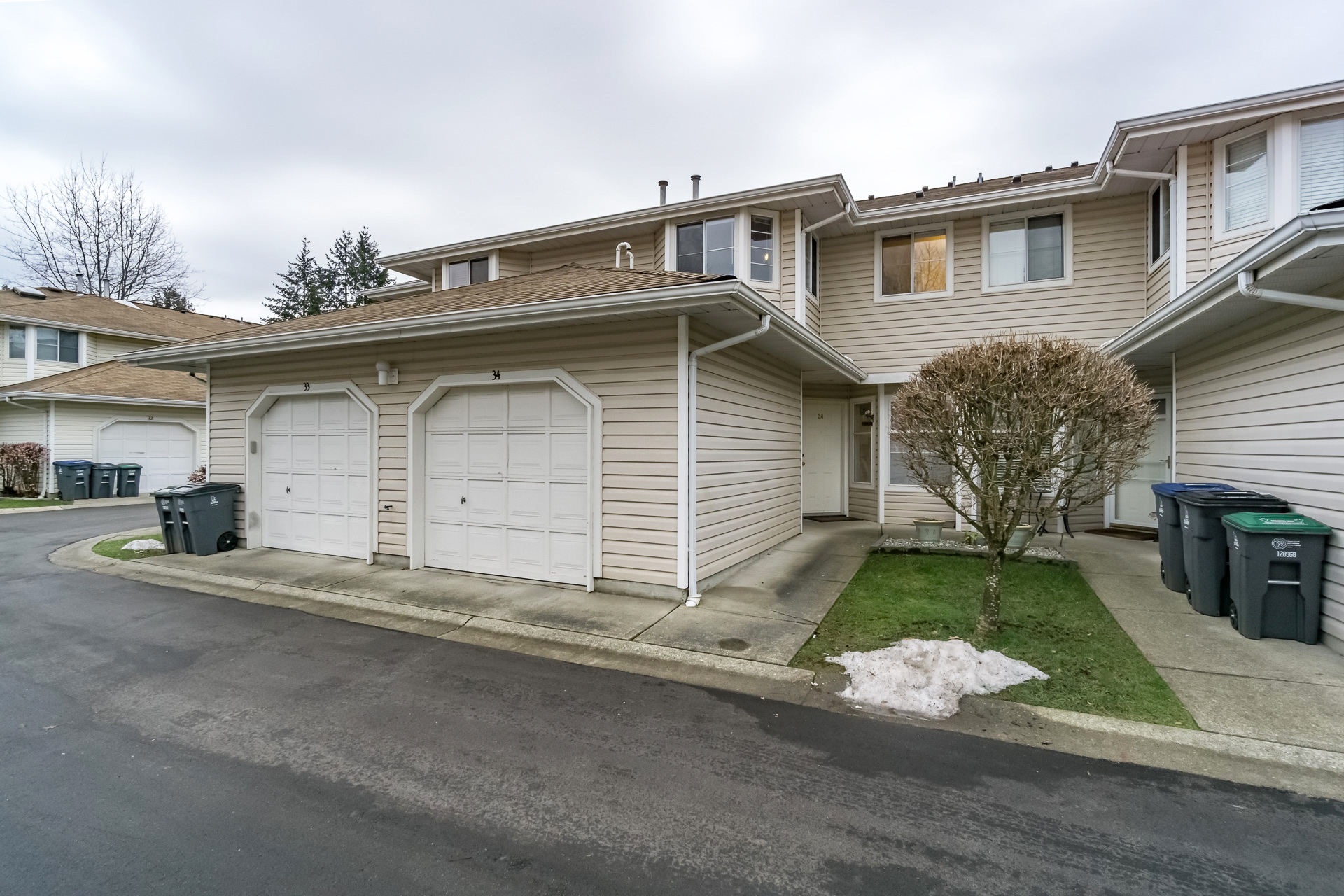 34 - 10038 155 Street, Surrey