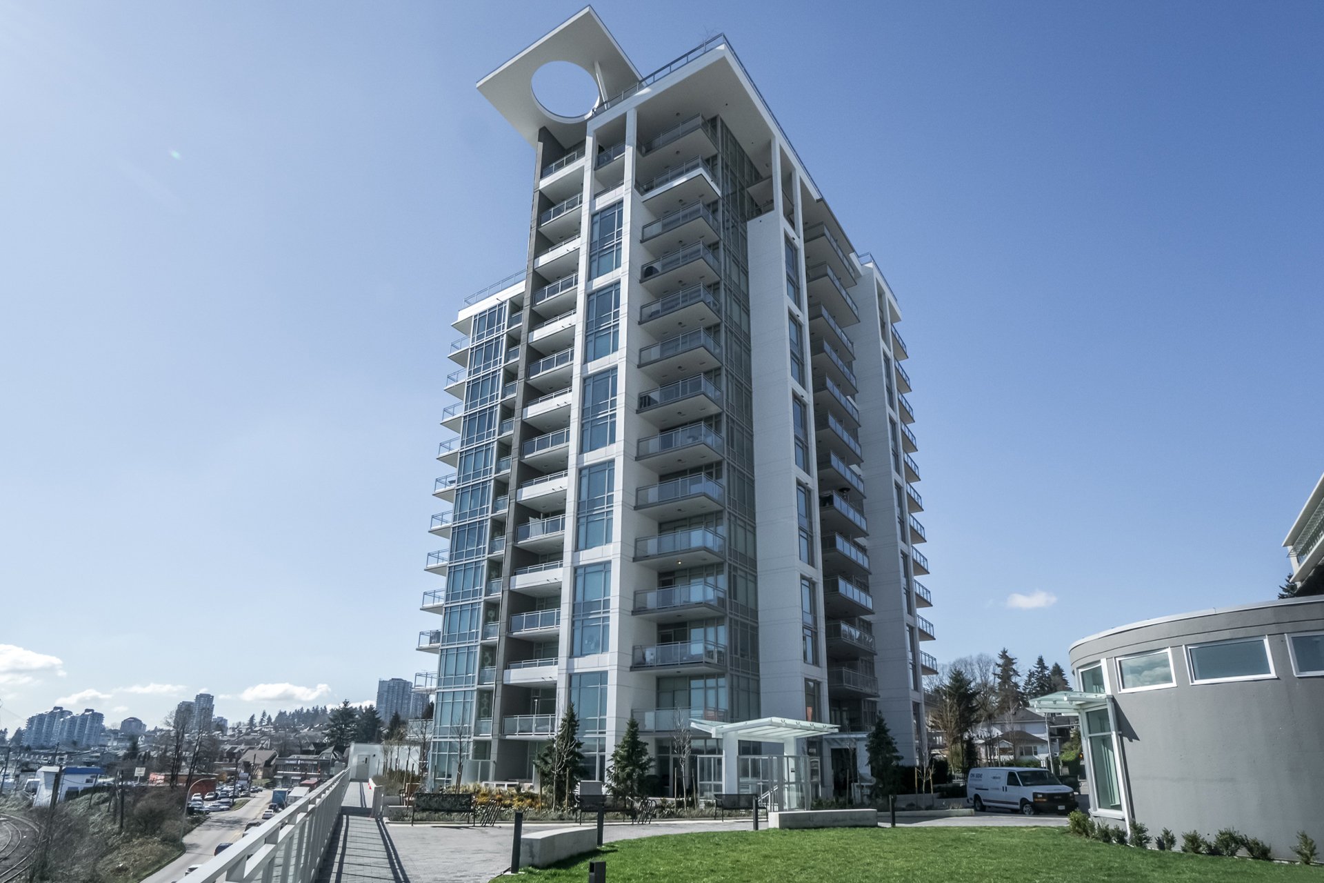 207 - 200 Nelsons Crescent, New Westminster