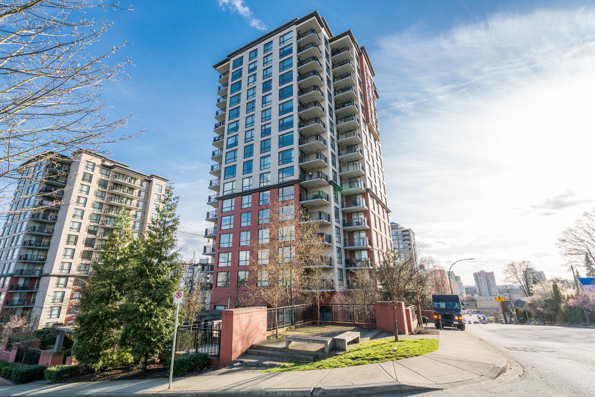702 - 814 Royal Avenue, New Westminster