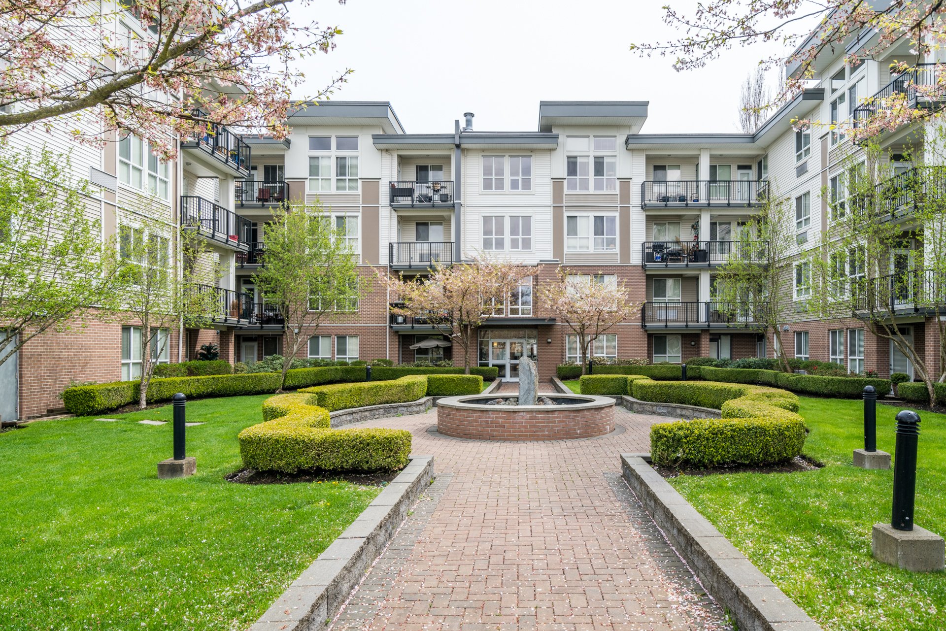 310 - 5430 201 Street, Langley
