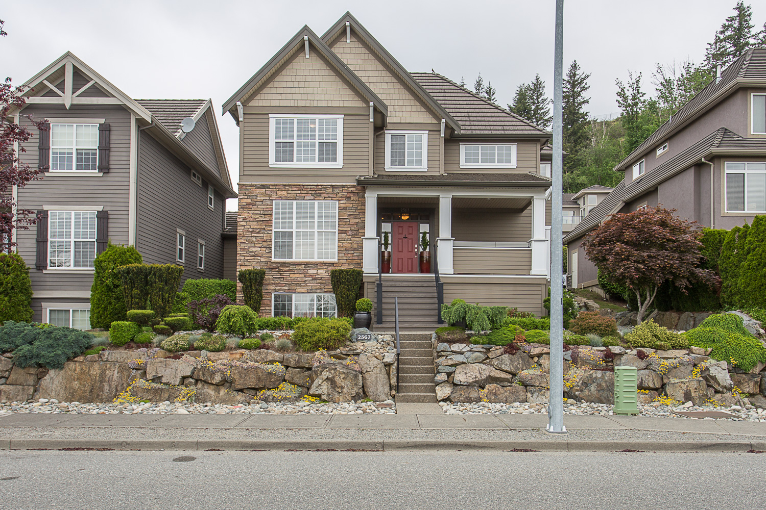 2567 Eagle Mountain Drive, Abbotsford MLS R2417884 Cotala Cross Media
