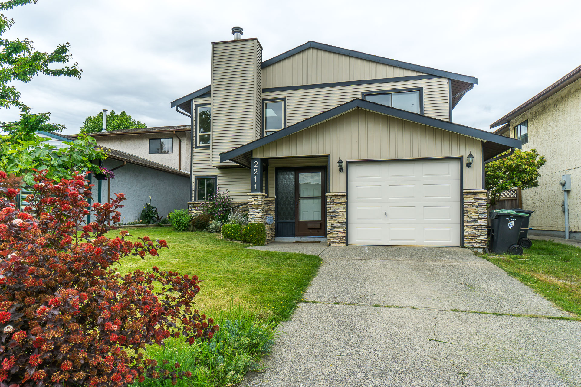 2211 Willoughby Way, Langley