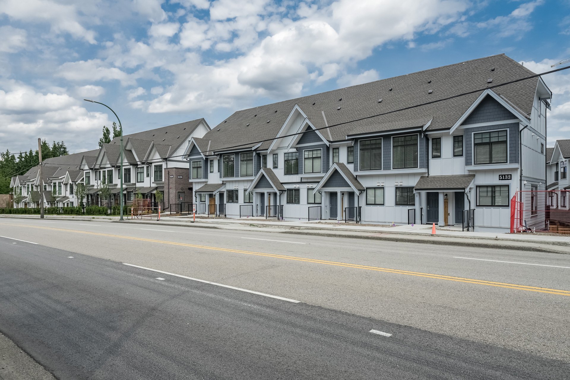 15 - 5132 Canada Way, Burnaby