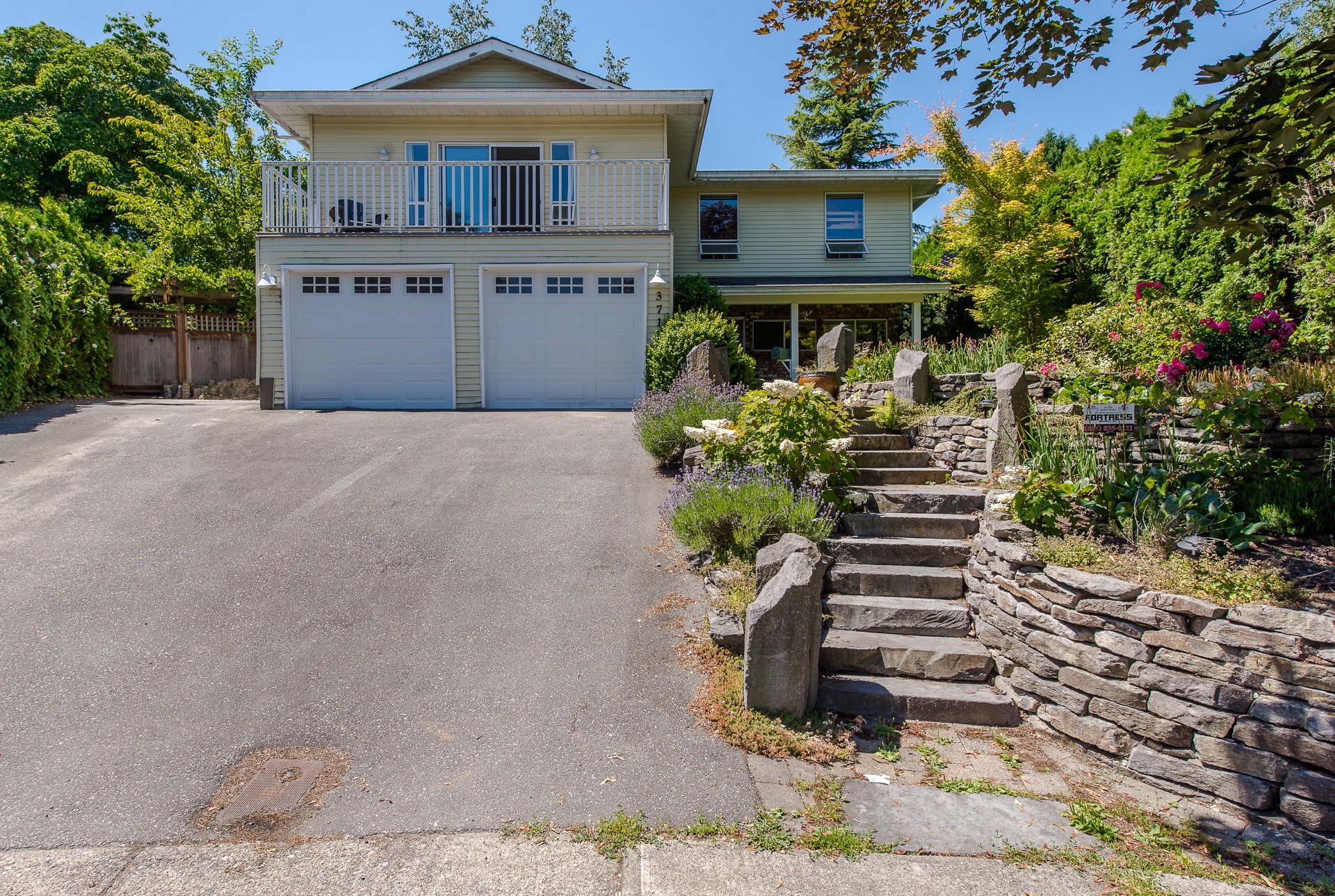 3715 Dundee Place, Abbotsford