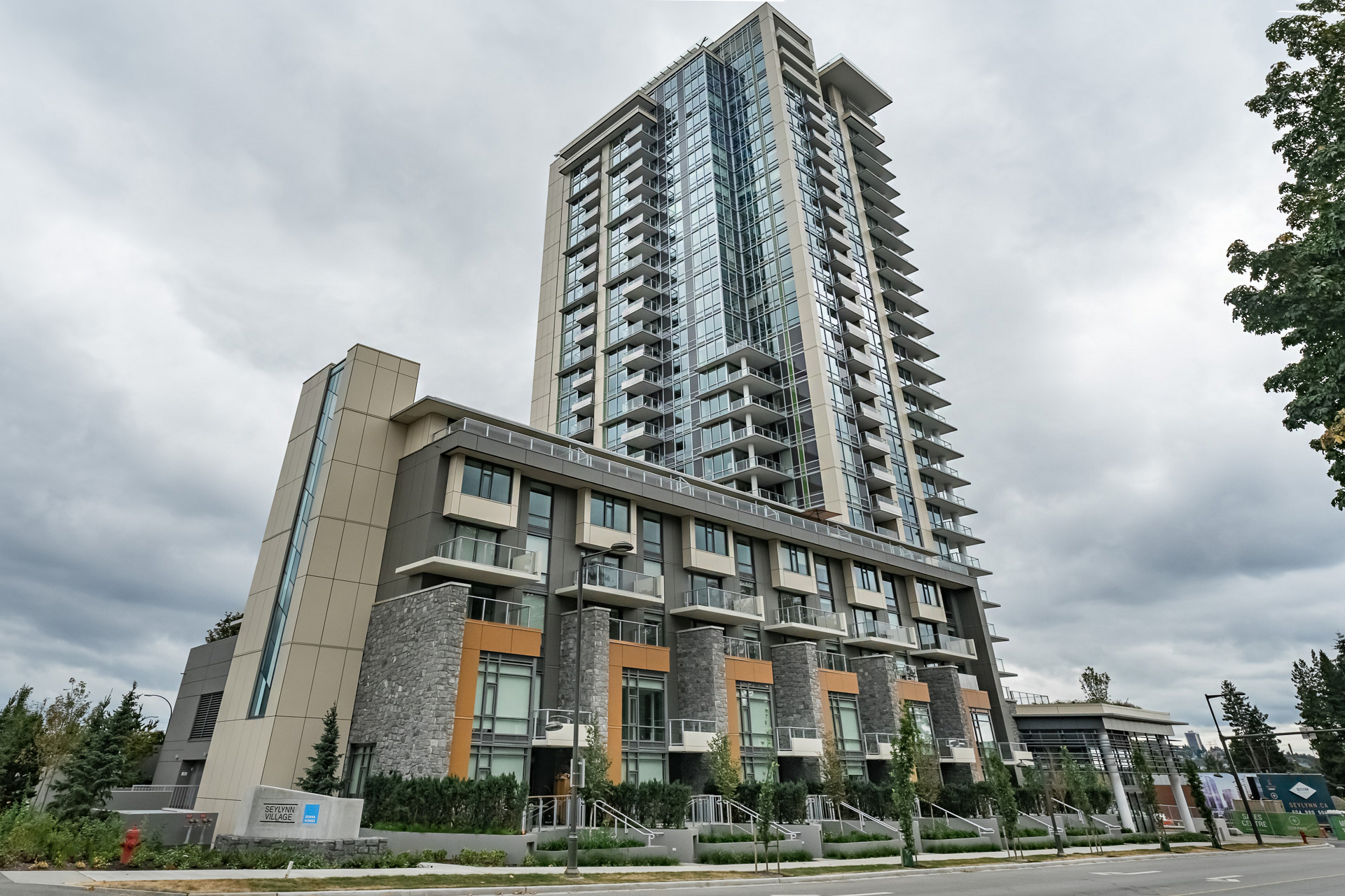 1501 - 680 Seylynn Crescent, North Vancouver