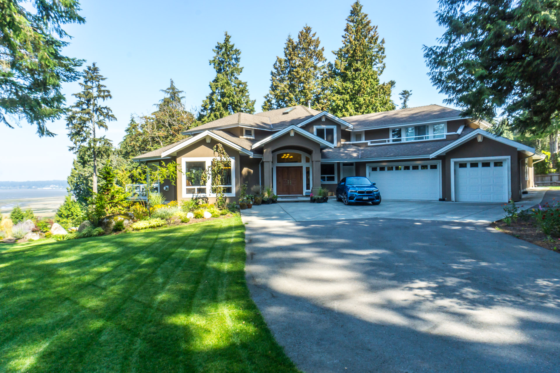 12929 Crescent Road, Surrey