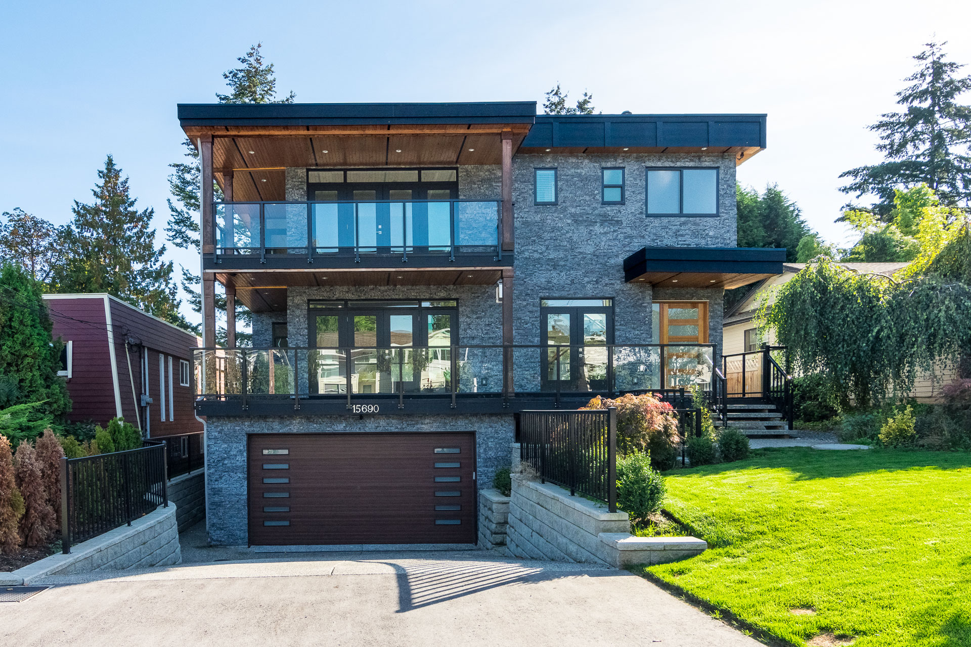15690 Goggs Avenue, White Rock