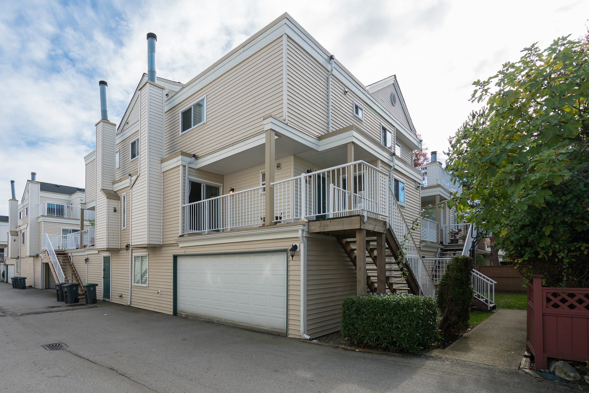184 - 10077 156 Street, Surrey