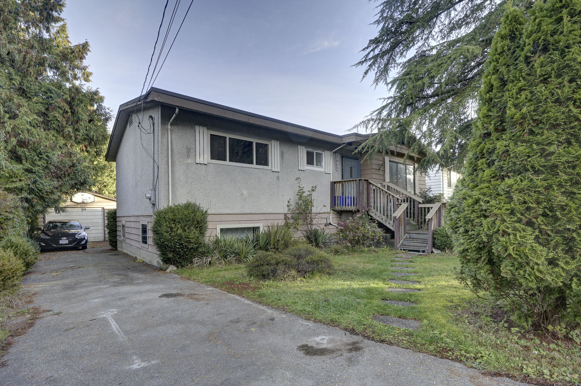 11459 92 Avenue, Delta