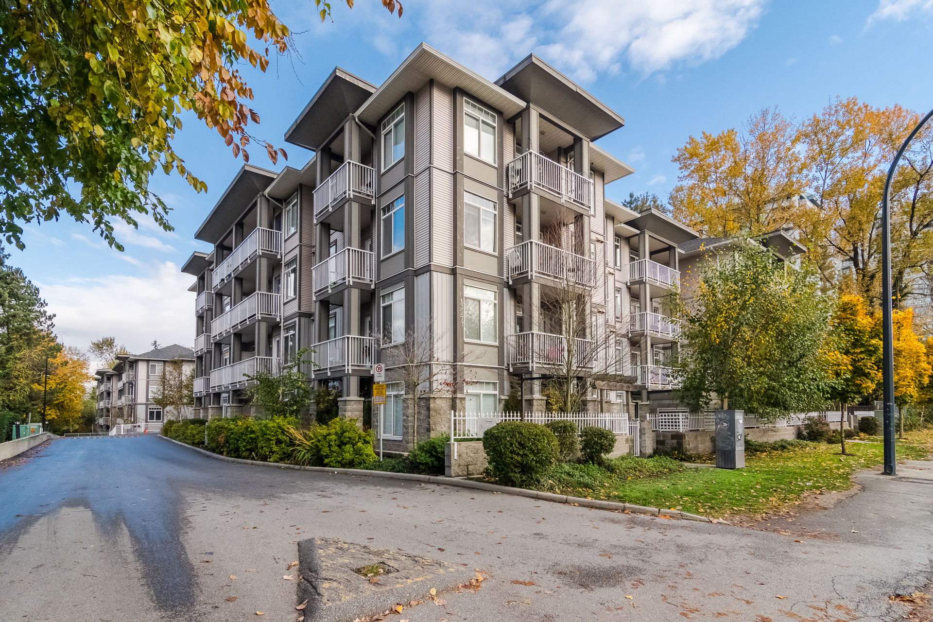305 - 13277 108 Avenue, Surrey