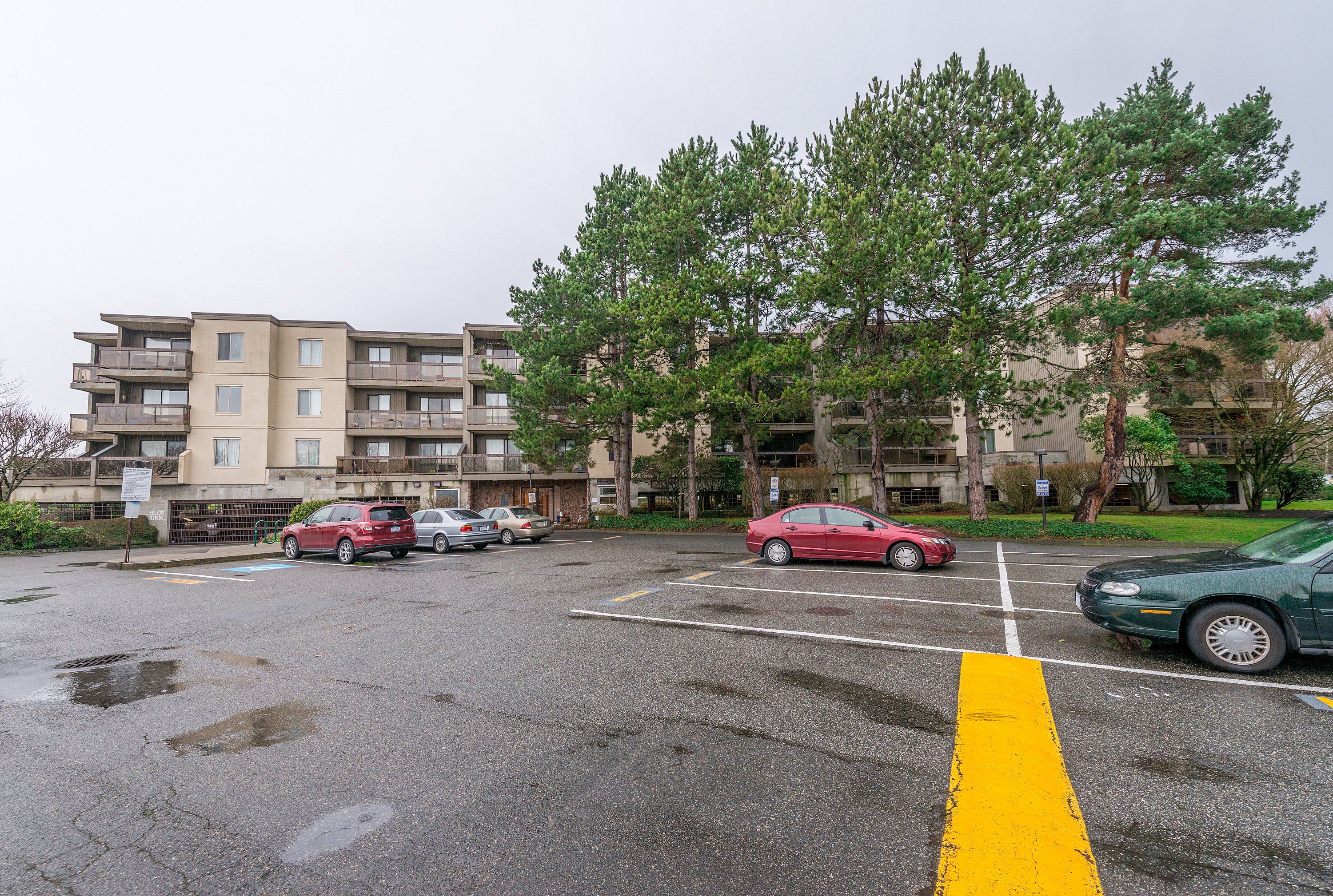 310 - 6655 Lynas Lane, Richmond