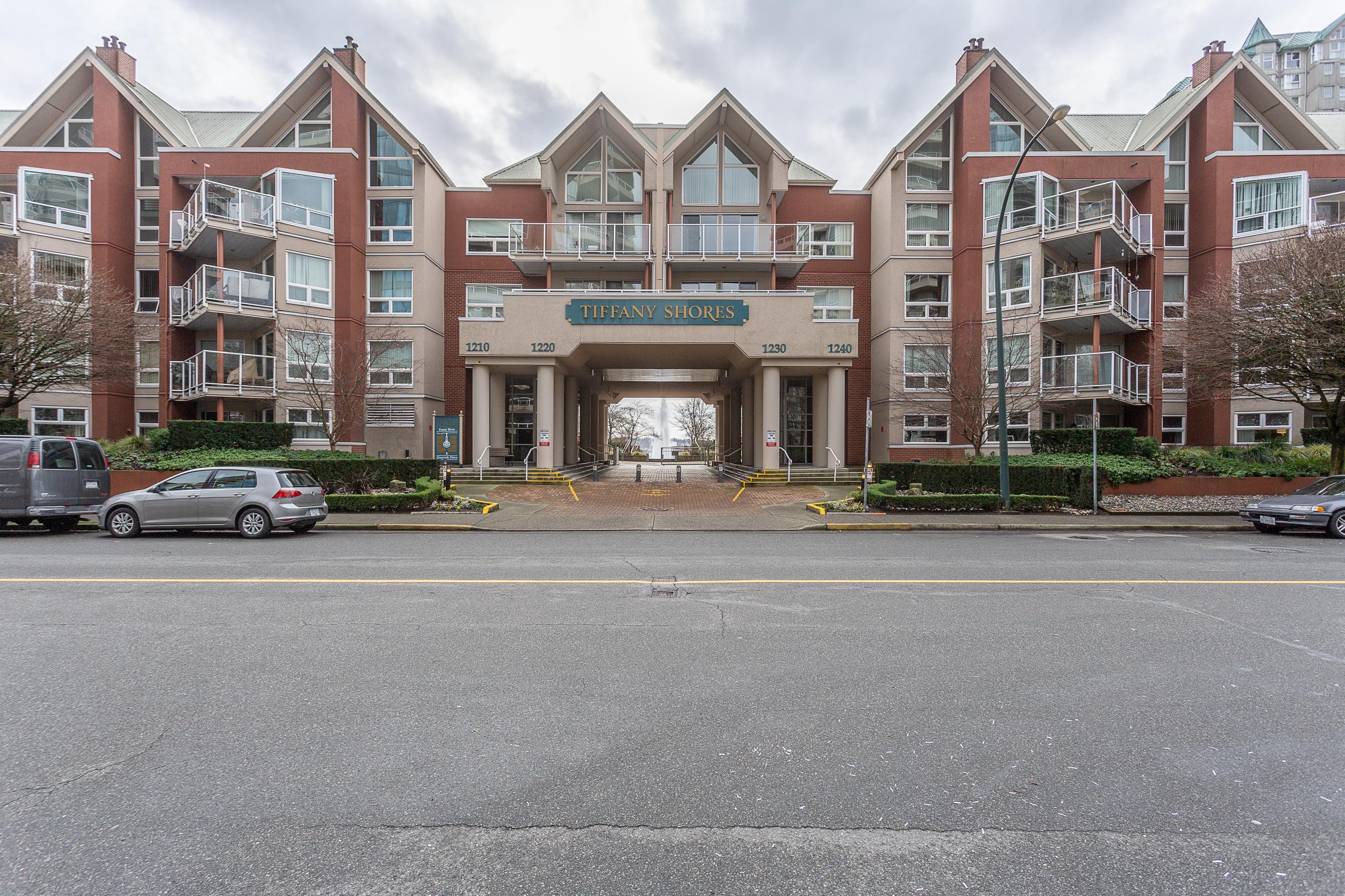 209 - 1240 Quayside Drive, New Westminster