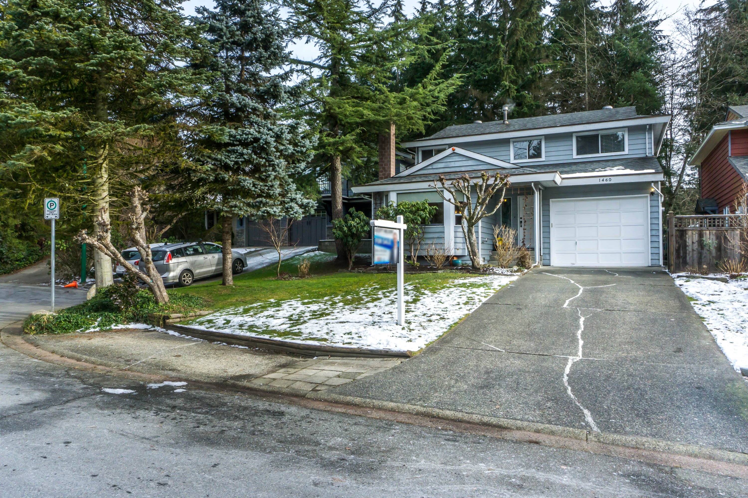 1460 Hamber Court, North Vancouver