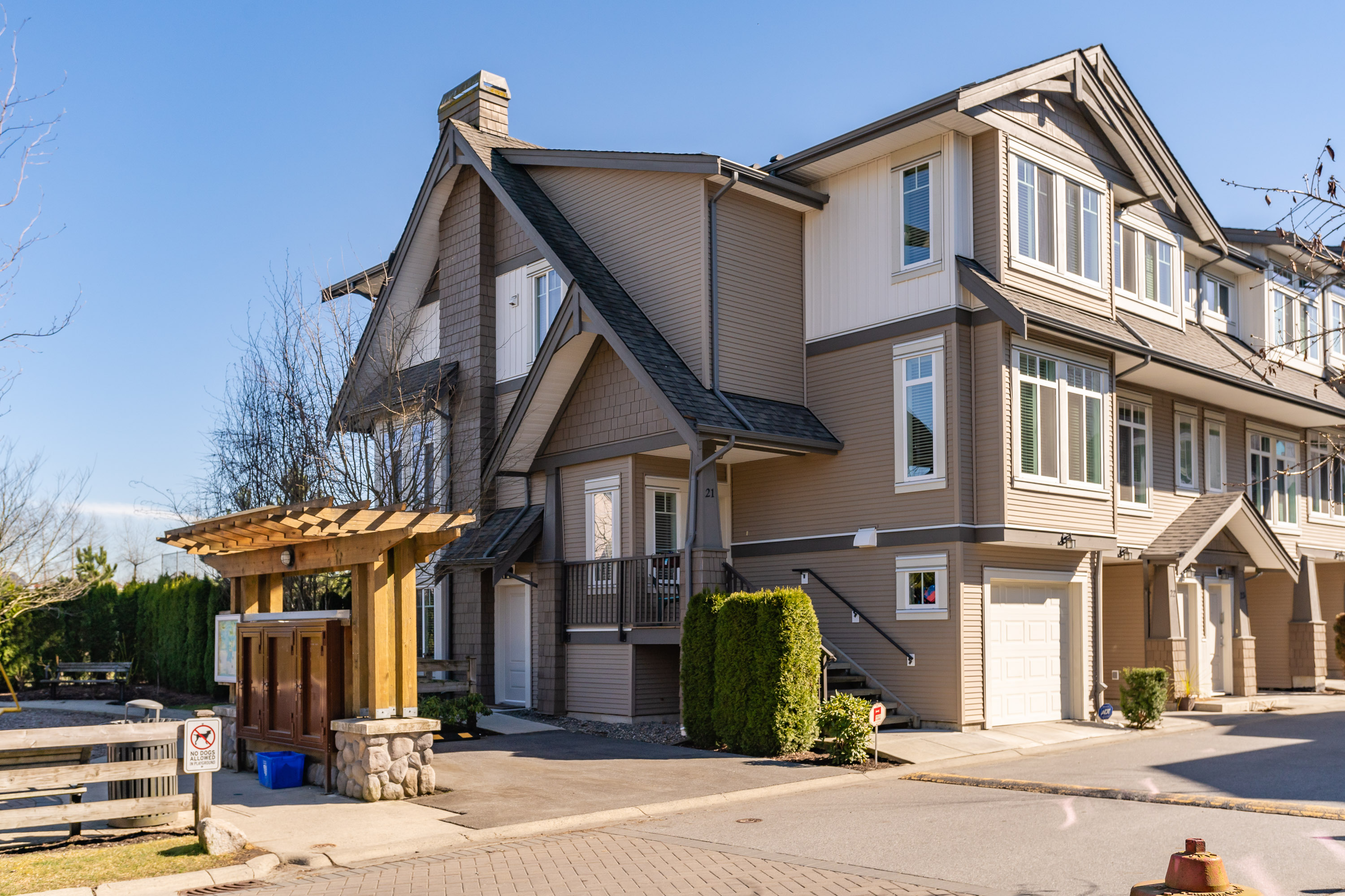 21 - 8250 209B Street, Langley