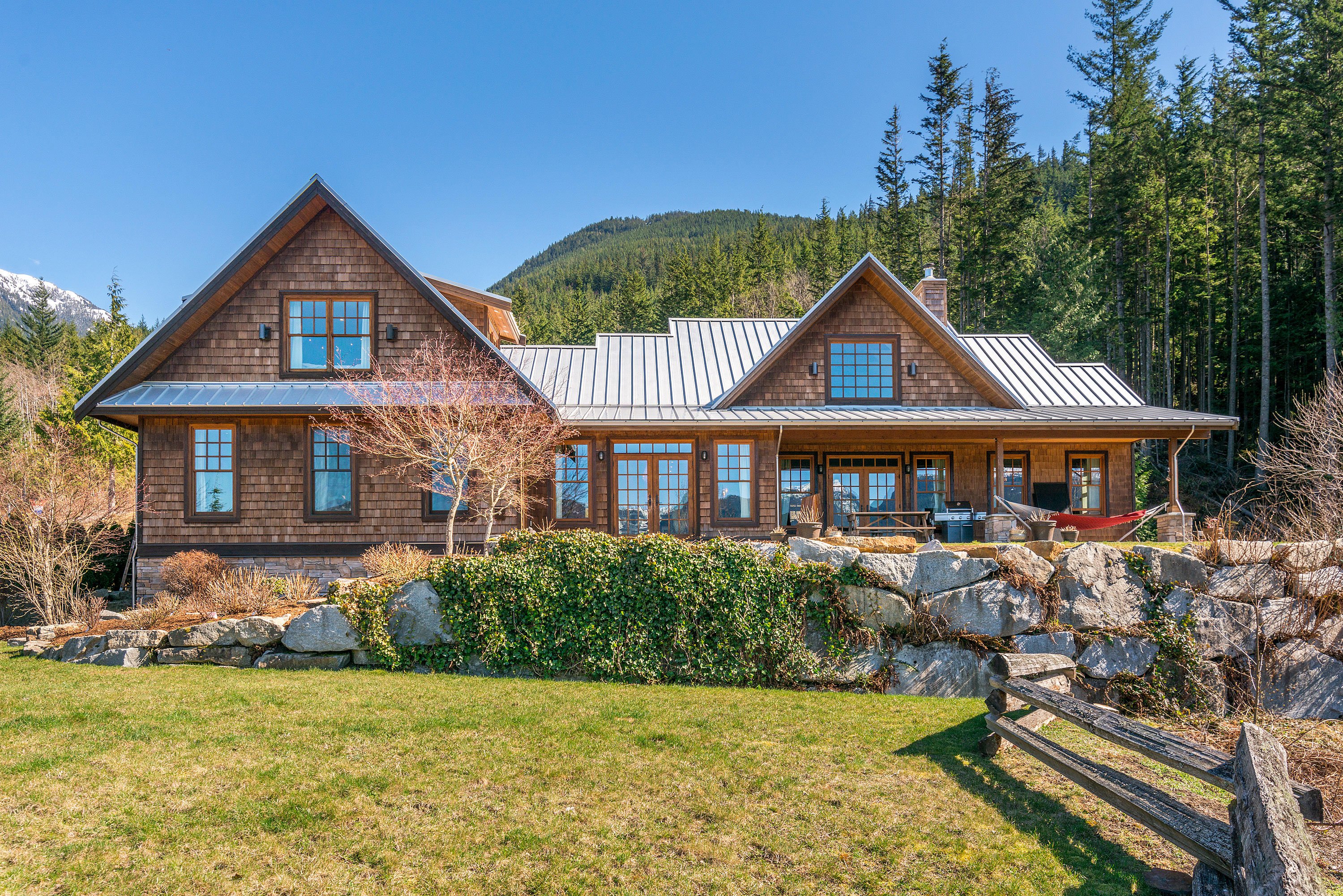 1166 Copper Drive, Britannia Beach