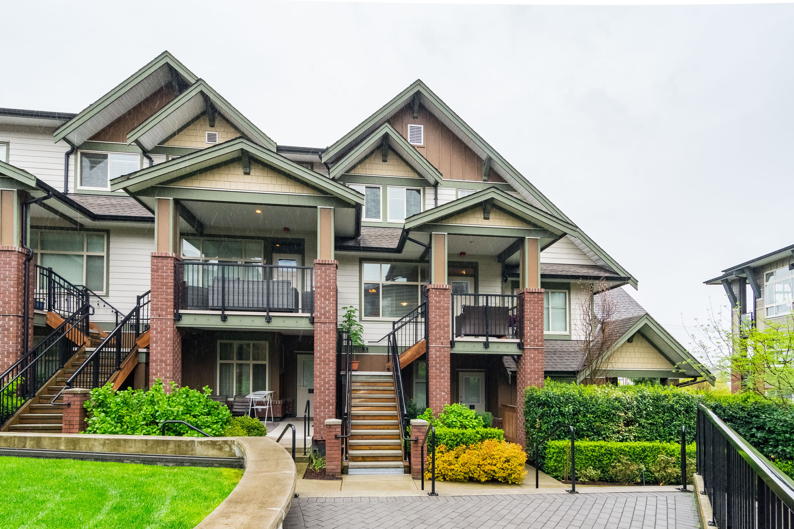 211 - 6655 192 Street, Surrey