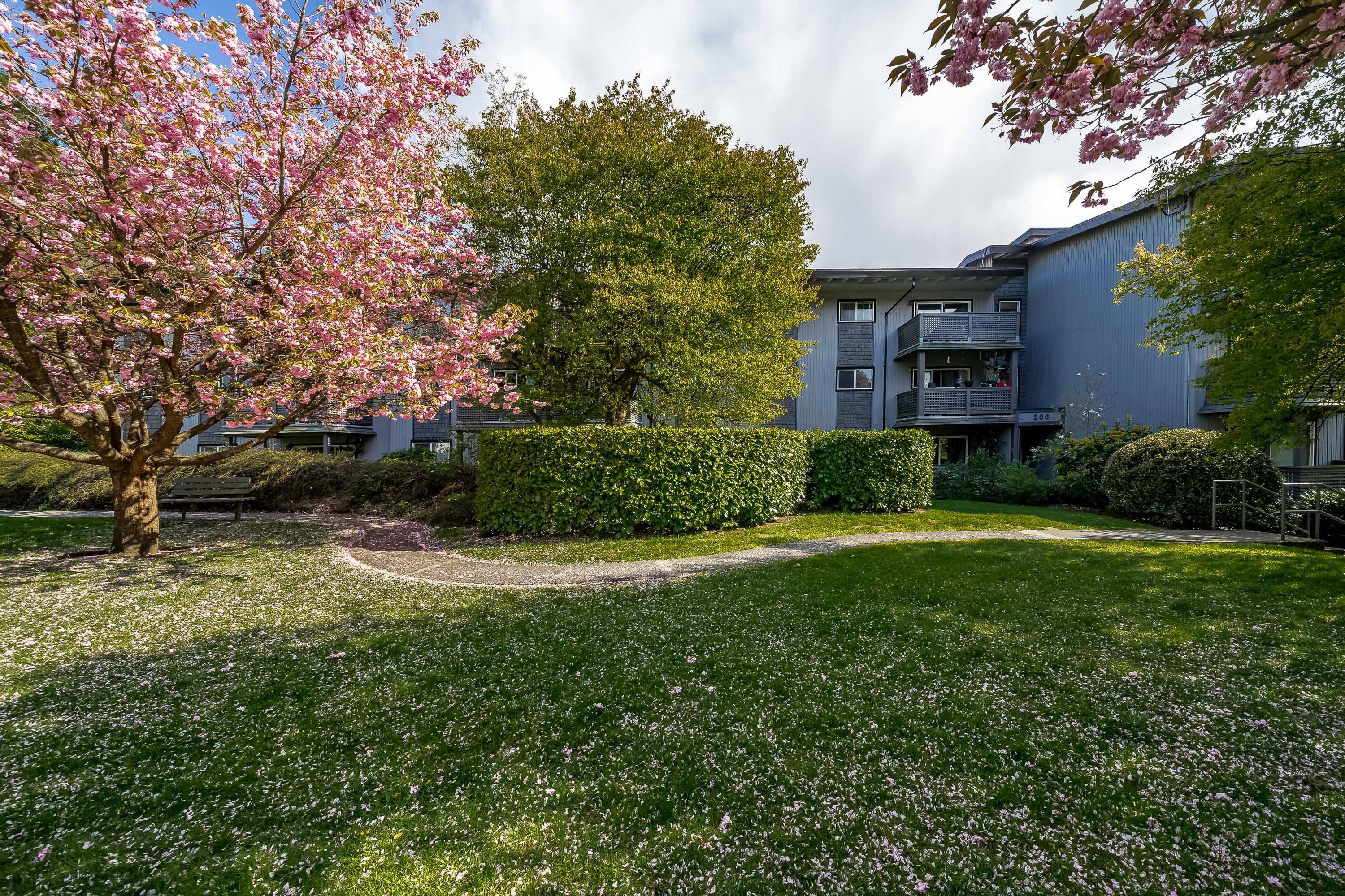 143 - 200 Westhill Place, Port Moody