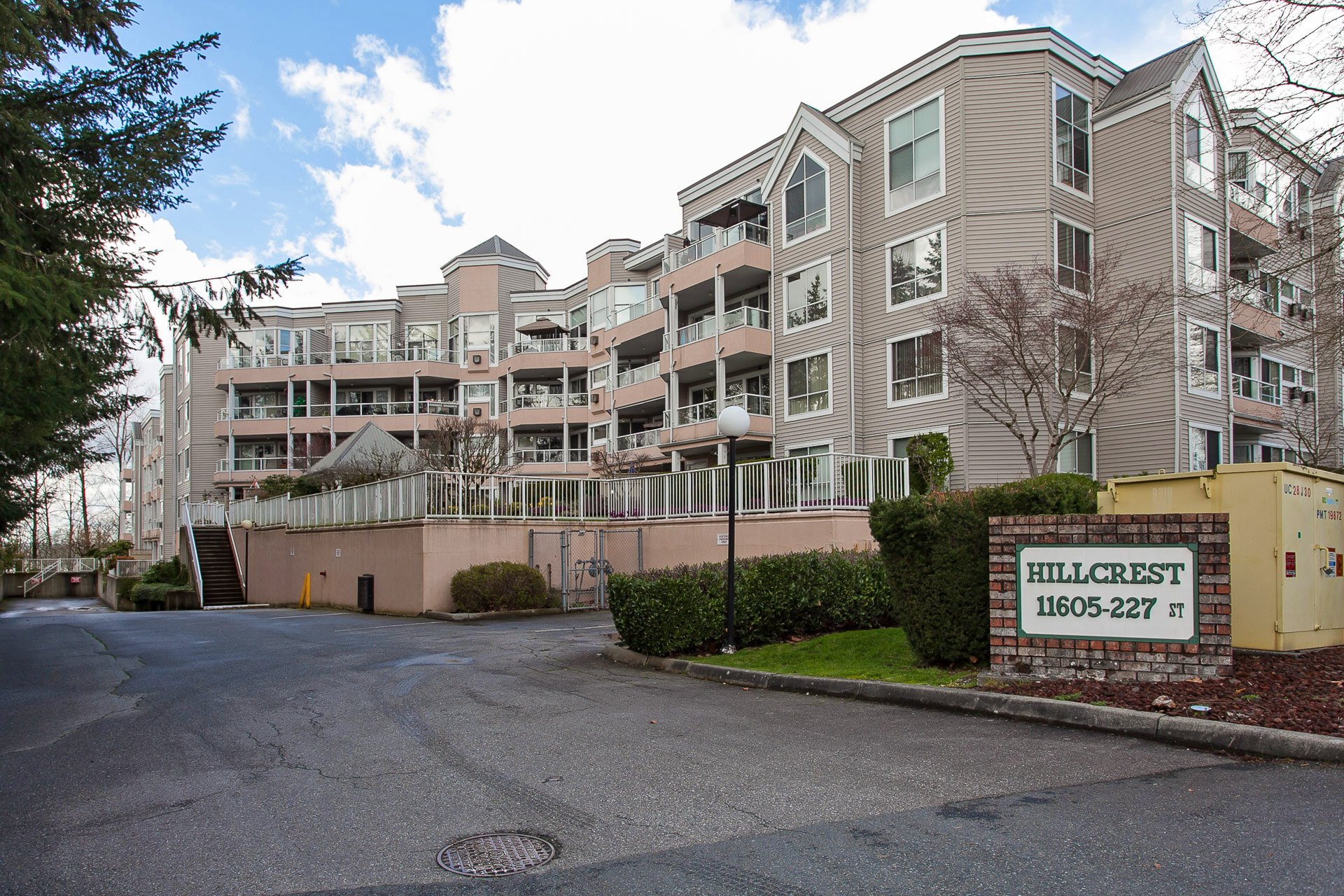 215 - 11605 227 Street, Maple Ridge