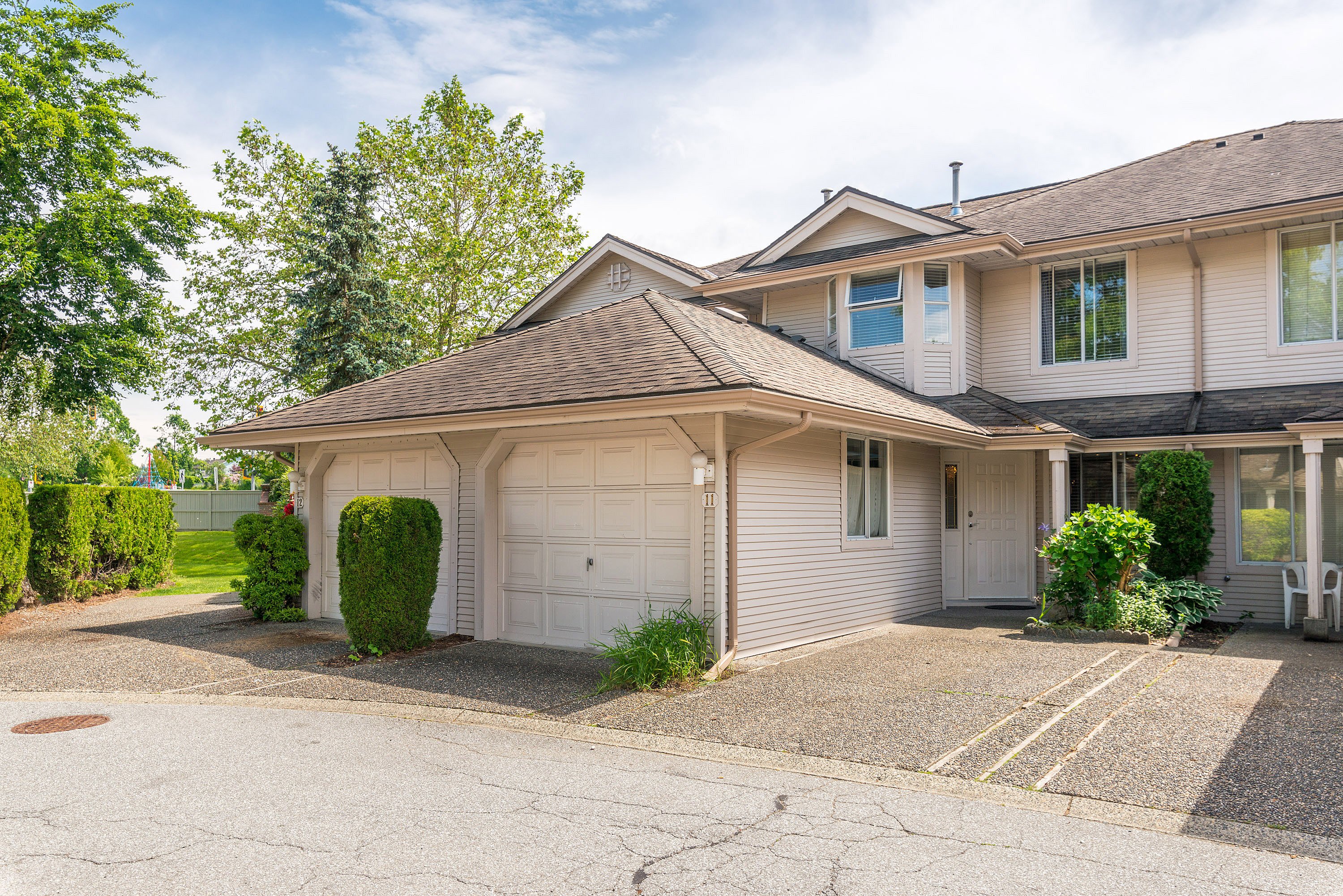11 - 9045 Walnut Grove Drive, Langley