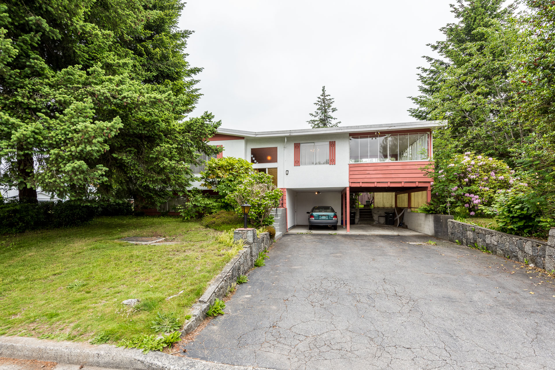 2138 Woodvale Drive, Burnaby
