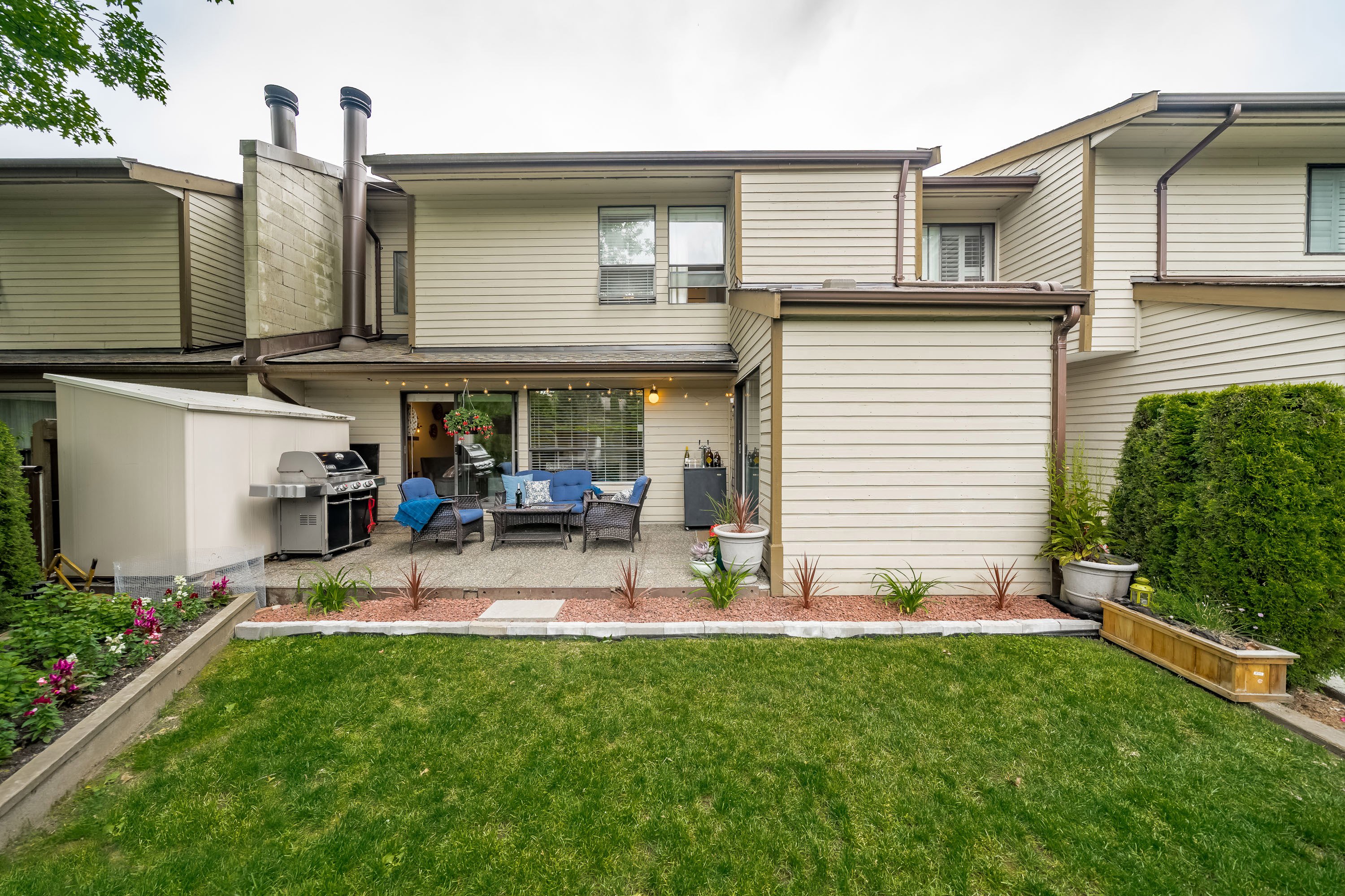 40 9101 Forest Grove Drive, Burnaby MLS R2374547 Cotala Cross Media