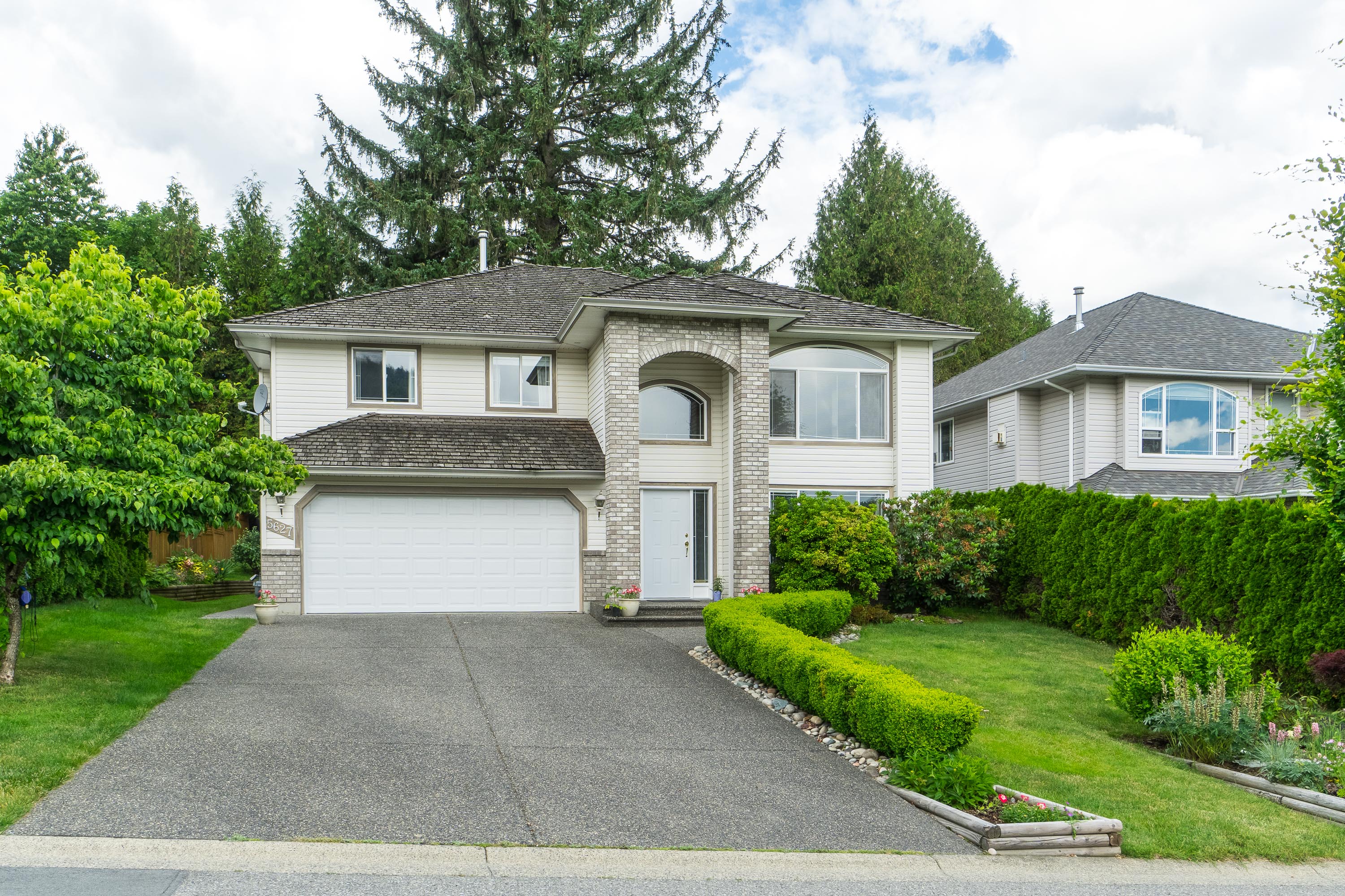 5627 Viewpoint Place, Chilliwack