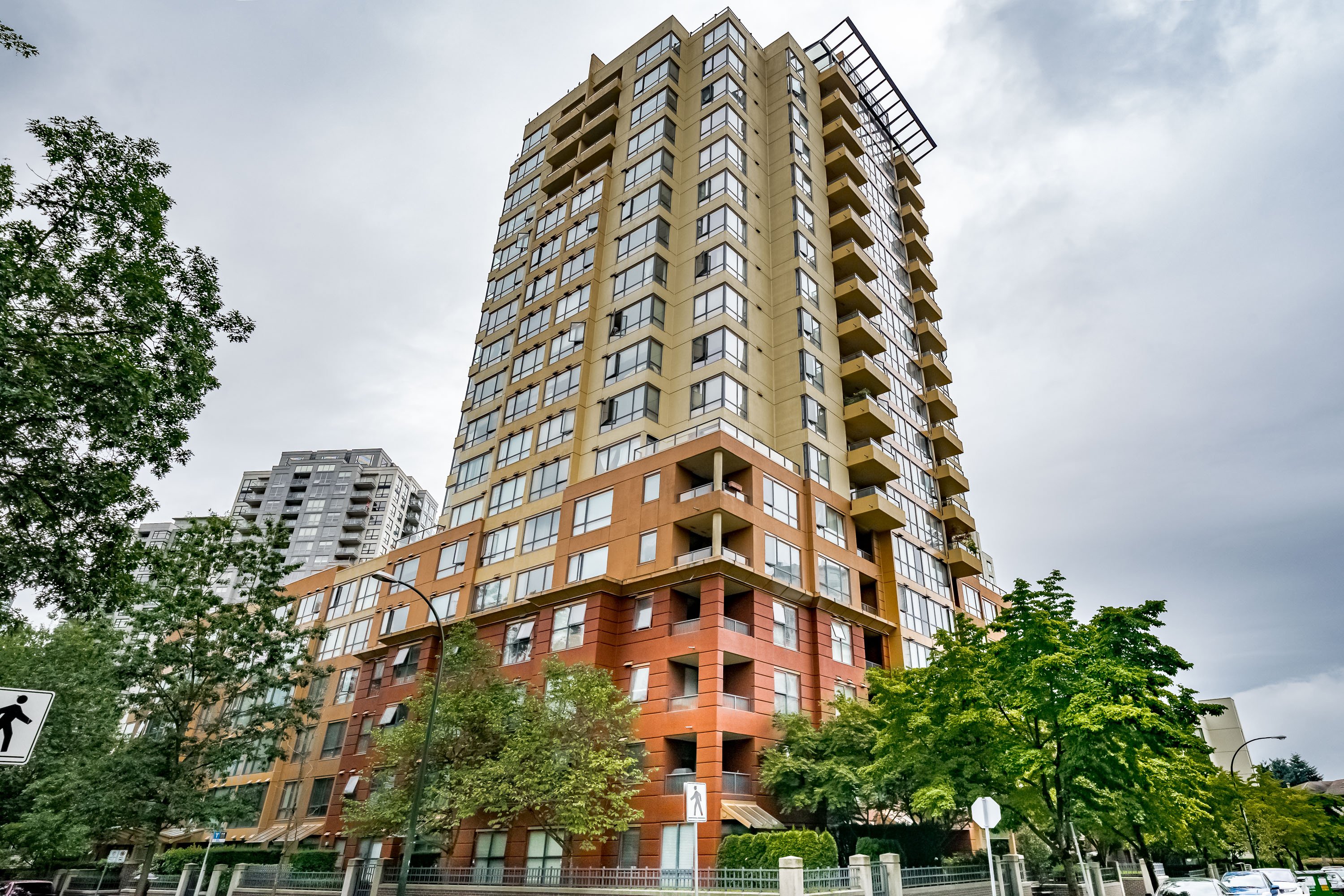 1609 - 5288 Melbourne Street, Vancouver