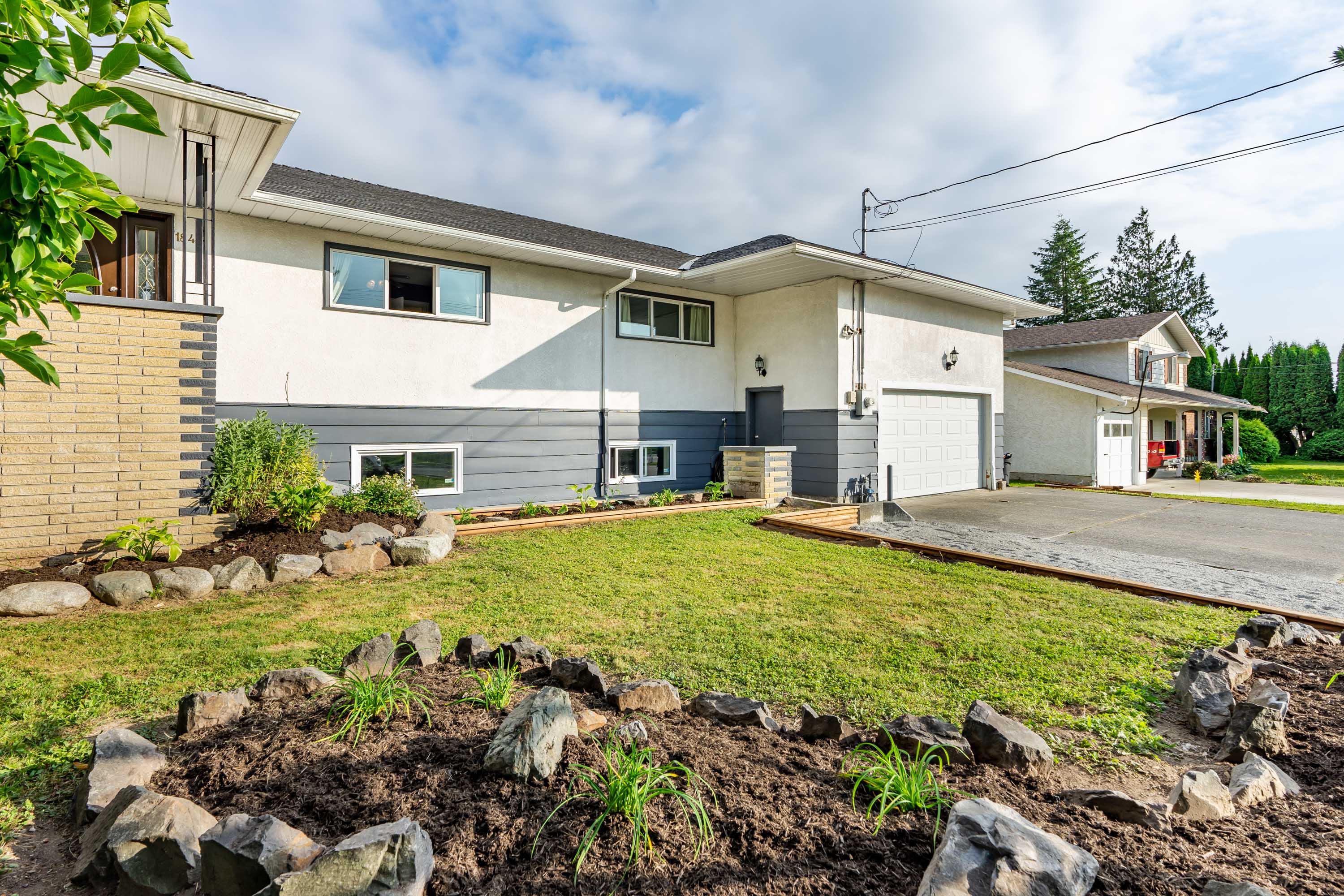 1848 Agassiz Avenue, Agassiz MLS R2395307 Cotala Cross Media