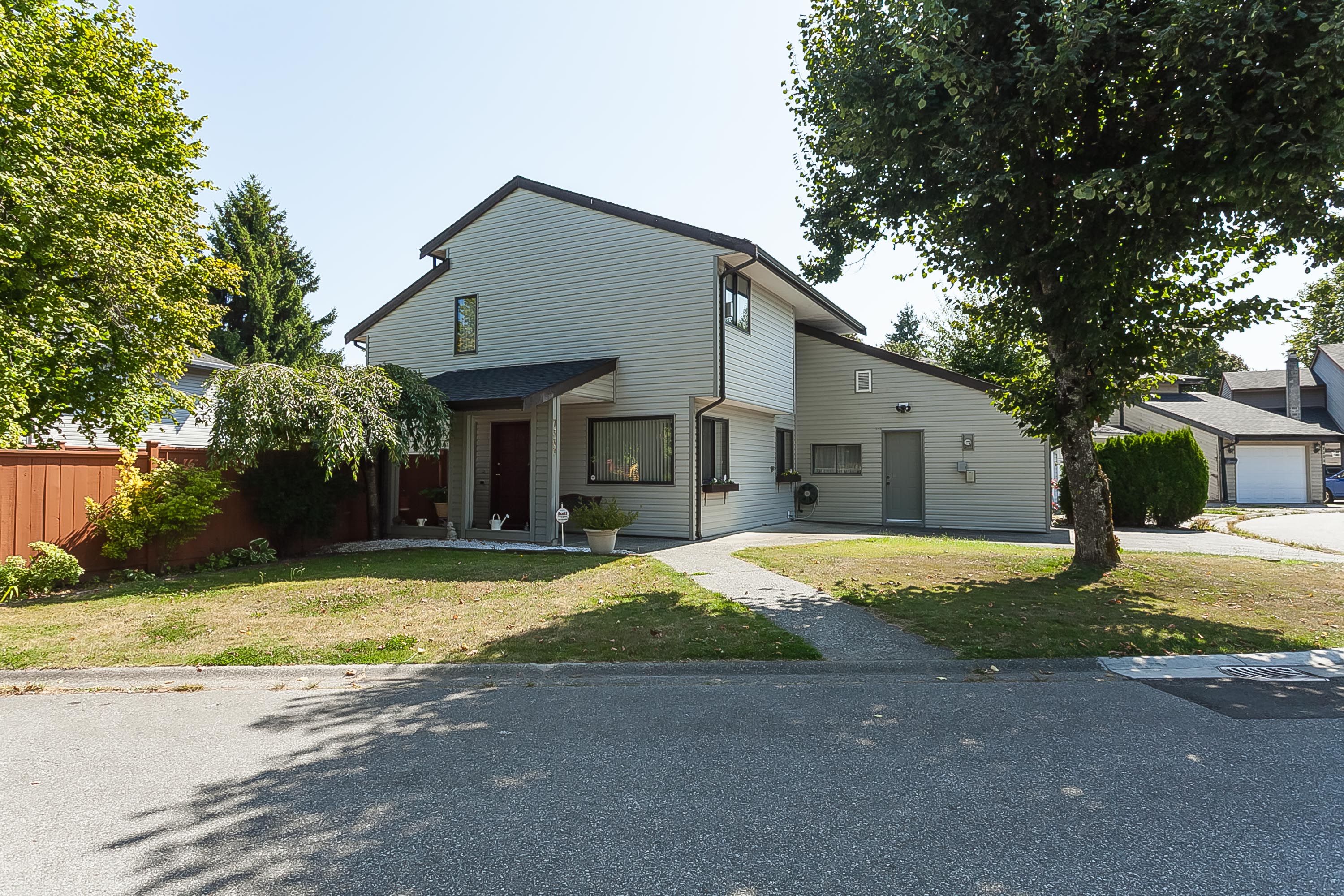 7367 129 Street, Surrey