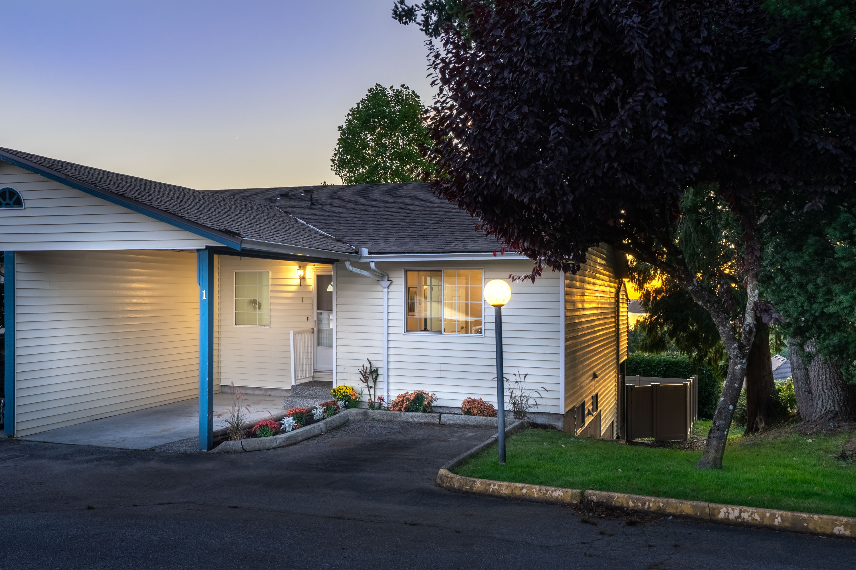 1 - 11464 Fisher Street, Maple Ridge
