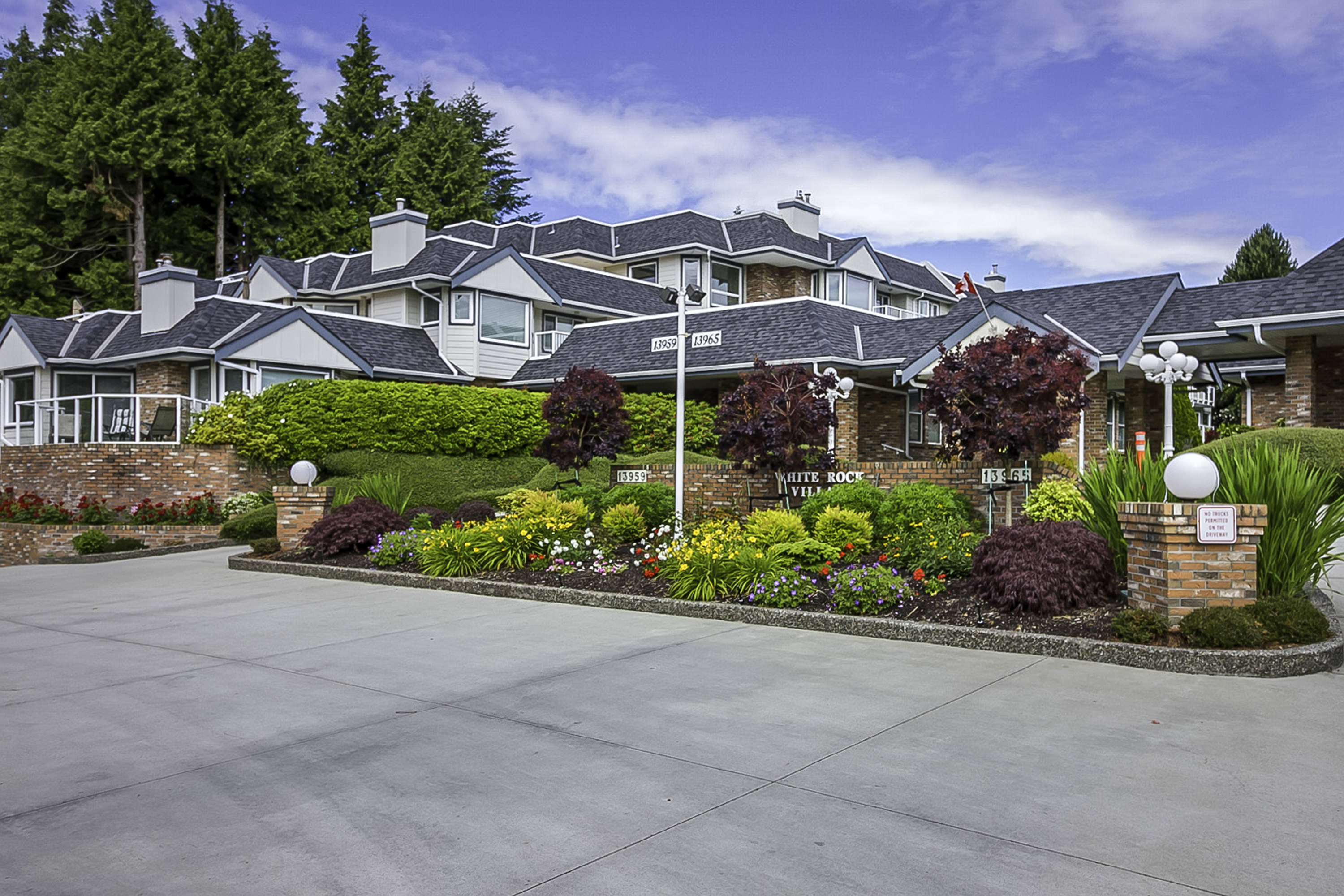 108 - 13959 16 Avenue, South Surrey