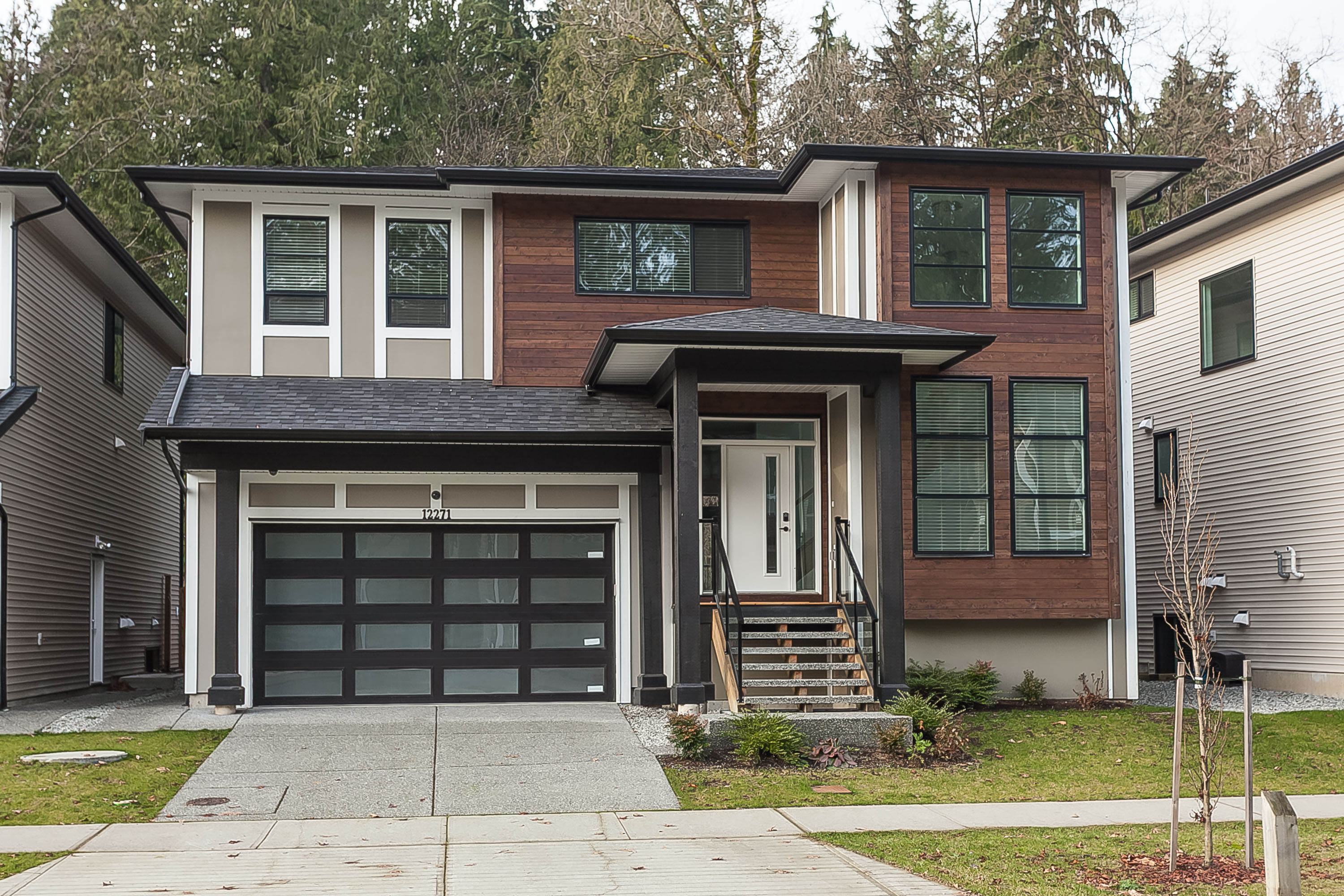 12271 207A Street, Maple Ridge