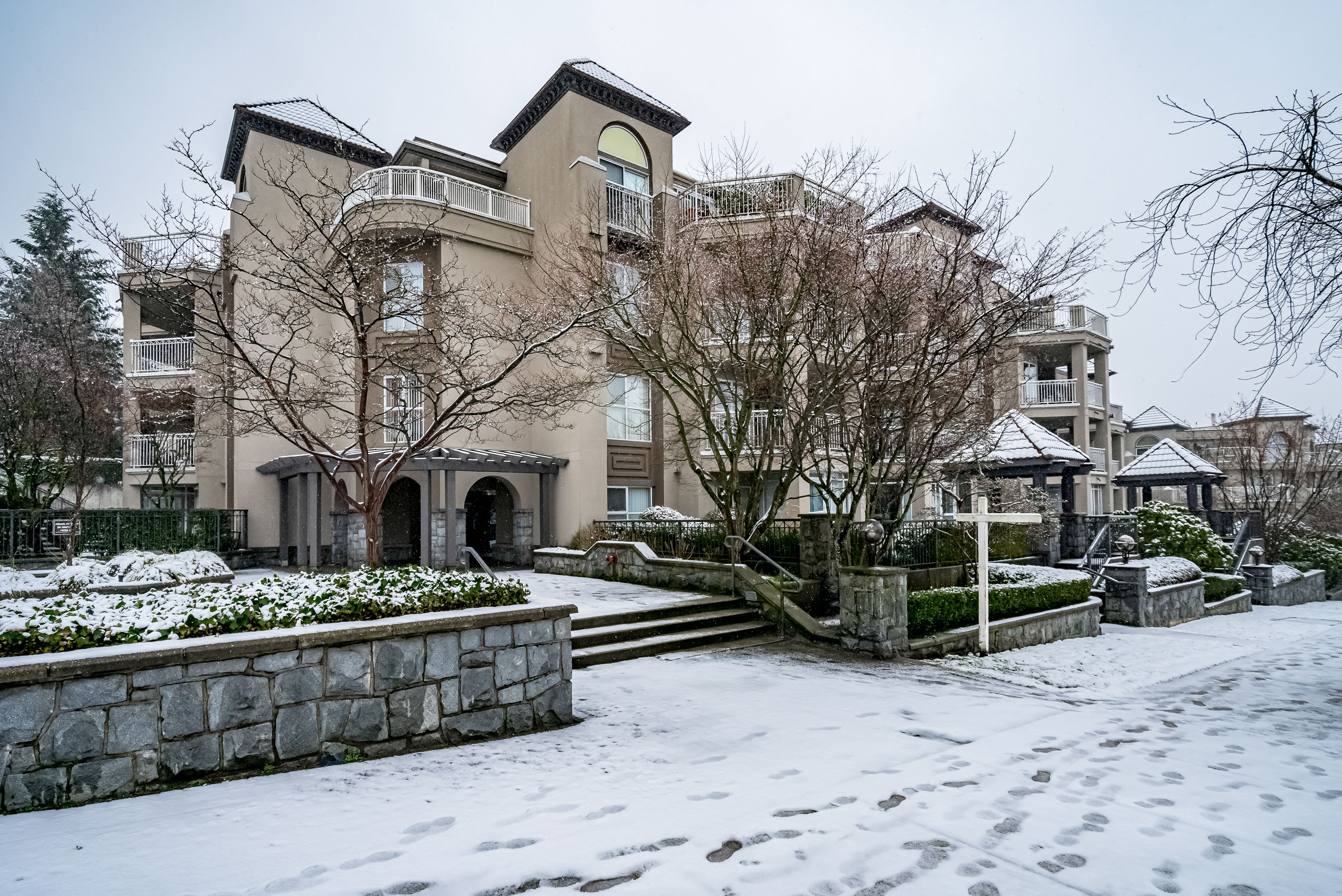 405 - 1128 Sixth Avenue, New Westminster