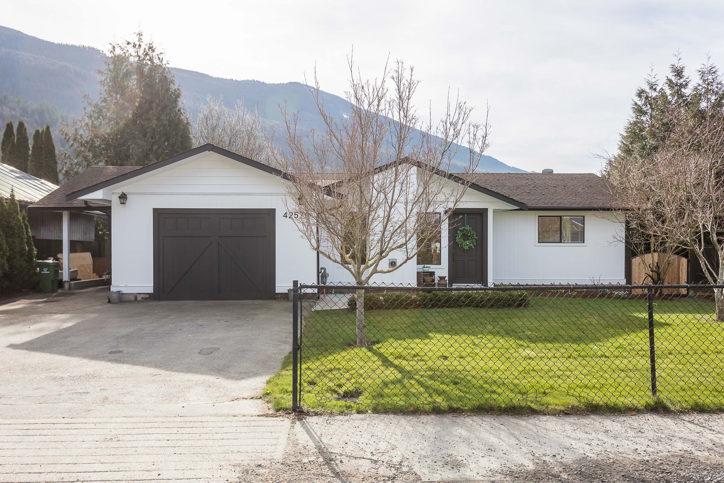 42570 Yarrow Central Road, Chilliwack