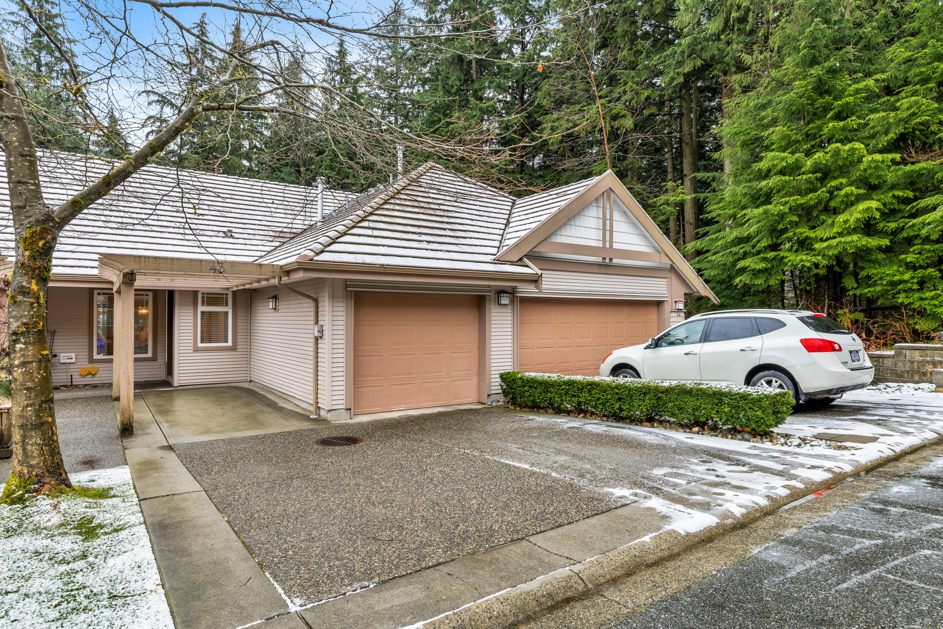 43 - 2351 Parkway Blvd, Coquitlam