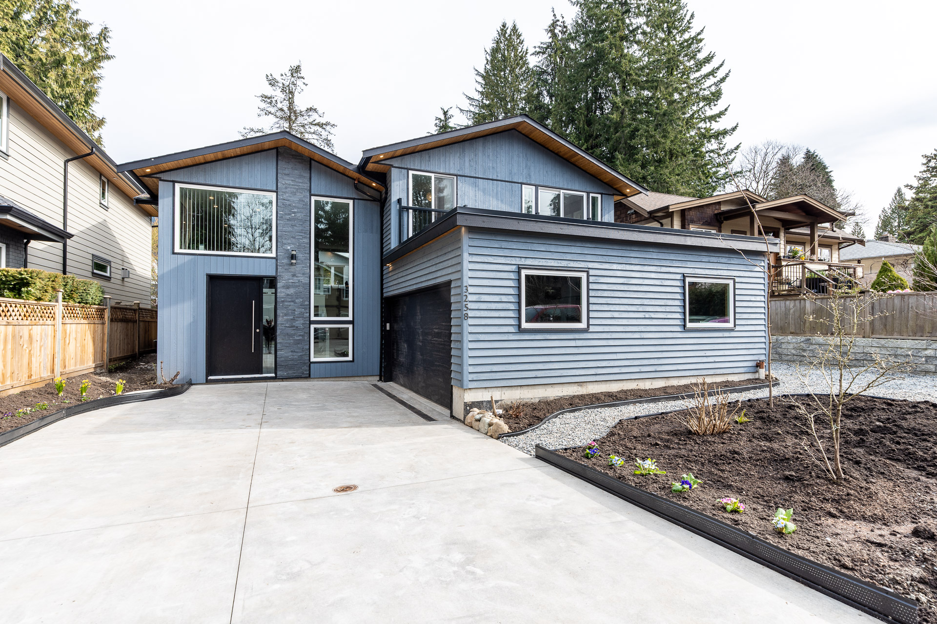 3258 St Annes Drive, North Vancouver