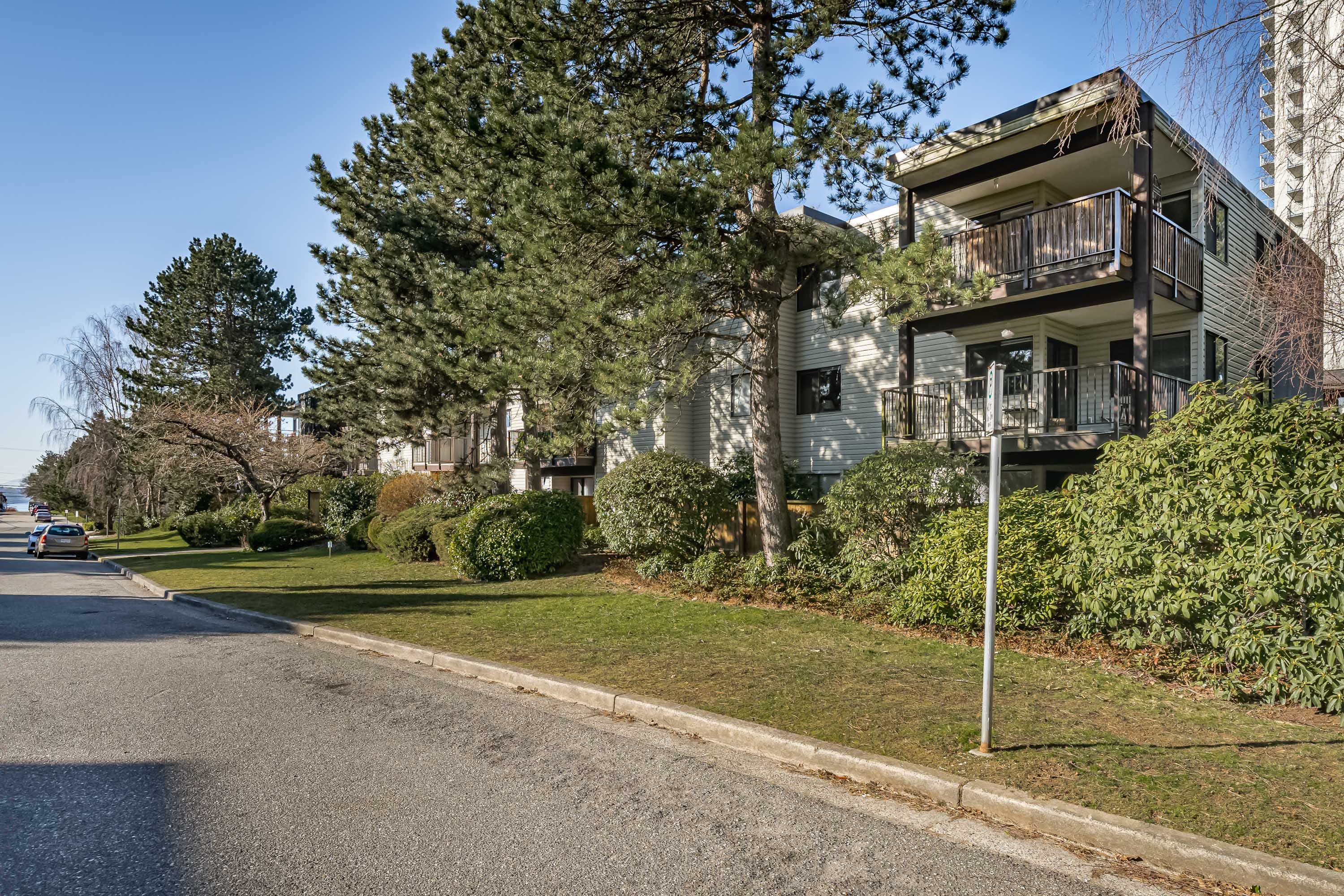 311 - 1555 Fir Street, White Rock