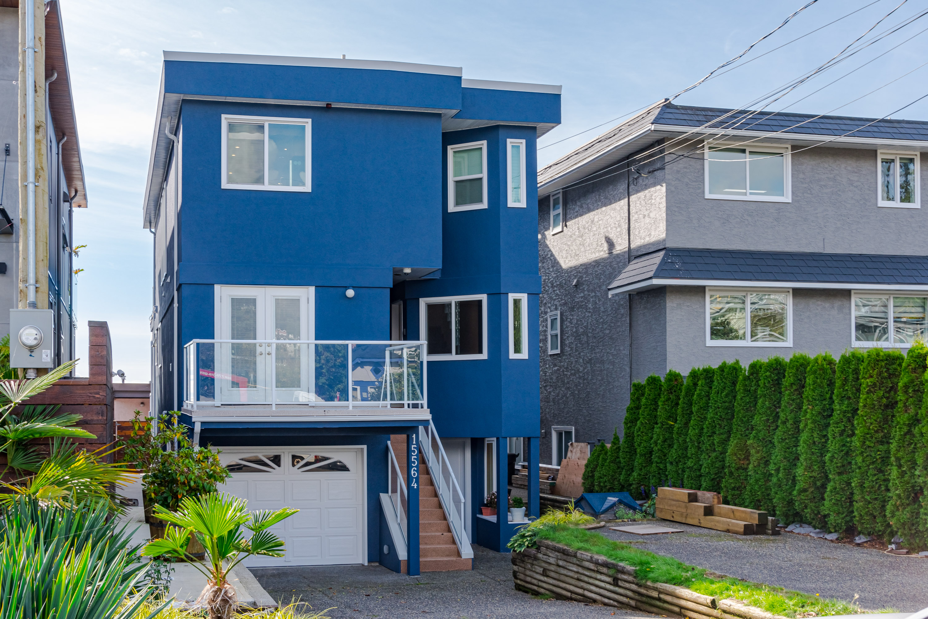 15564 Victoria Avenue, White Rock