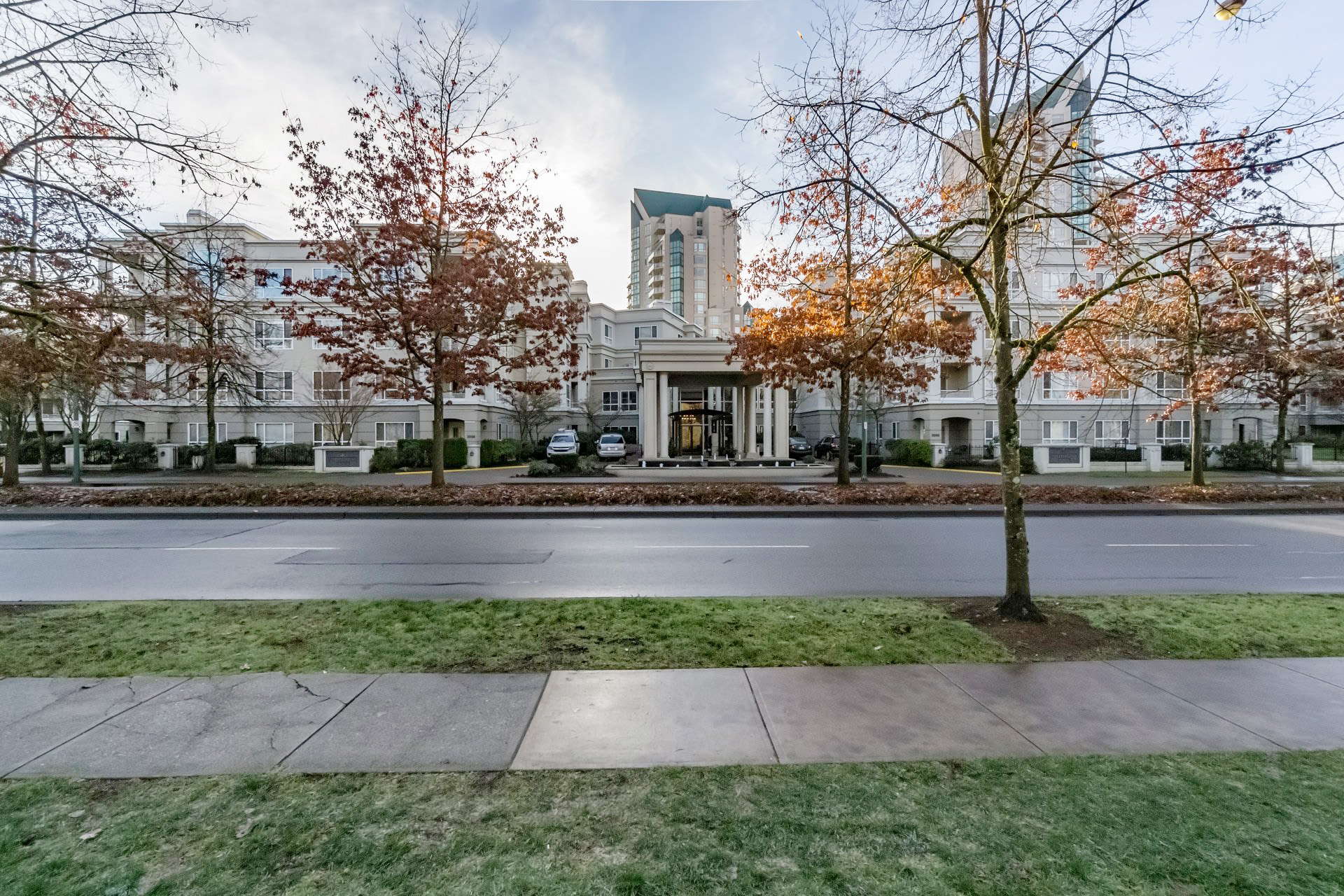 125 - 3098 Guildford Way, Coquitlam