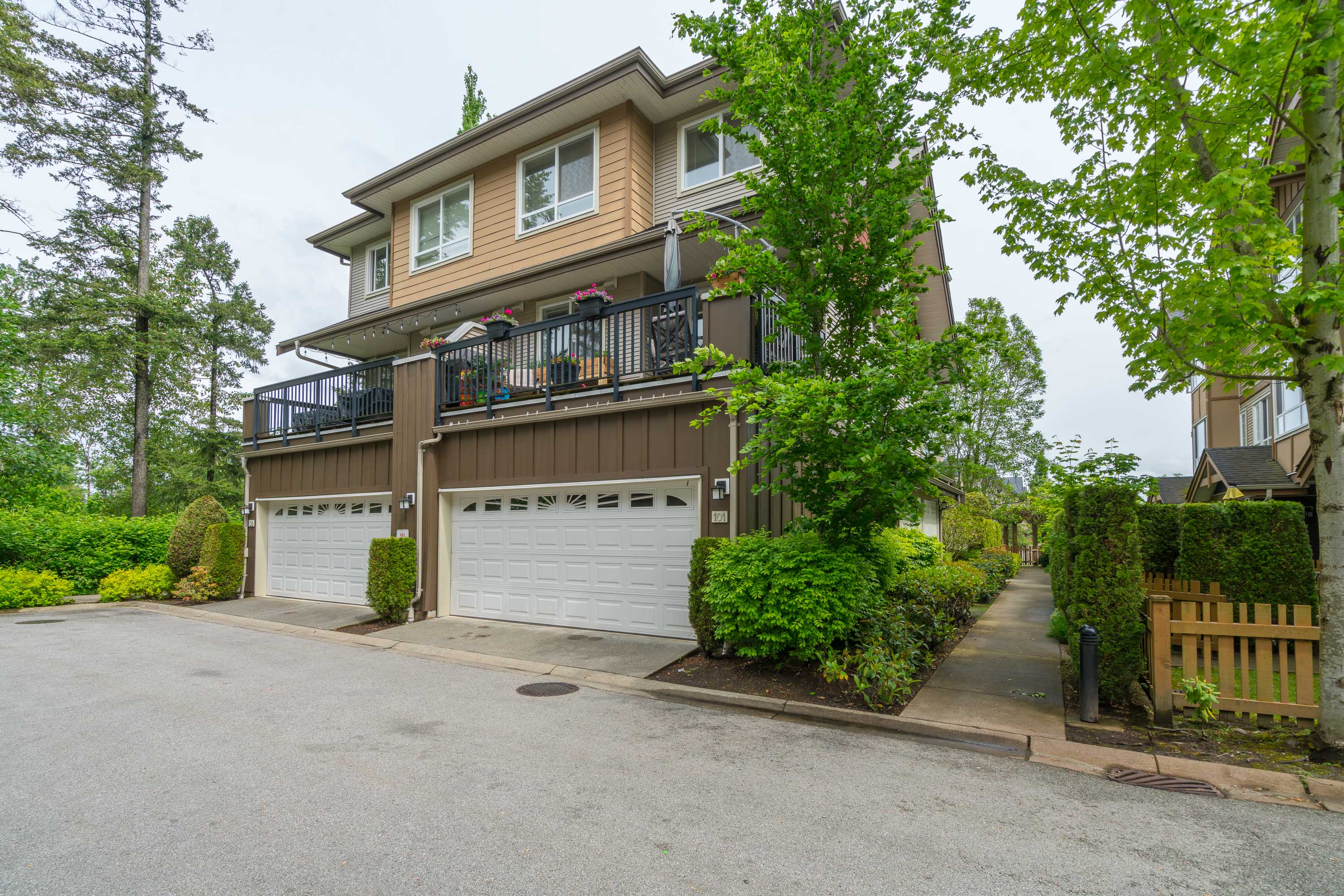 101 - 7088 191 Street, Surrey