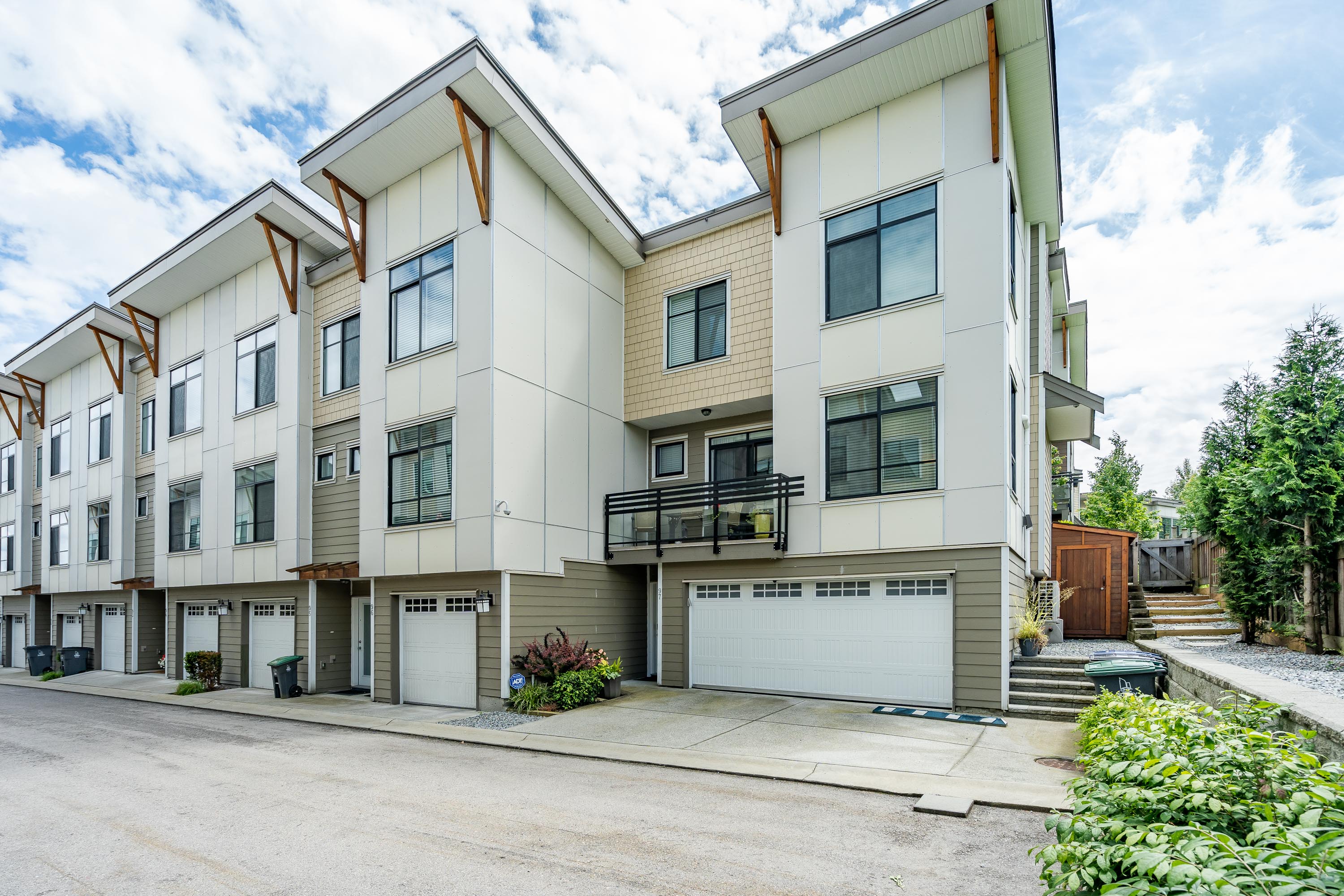 97 - 9989 Barnston Drive, Surrey
