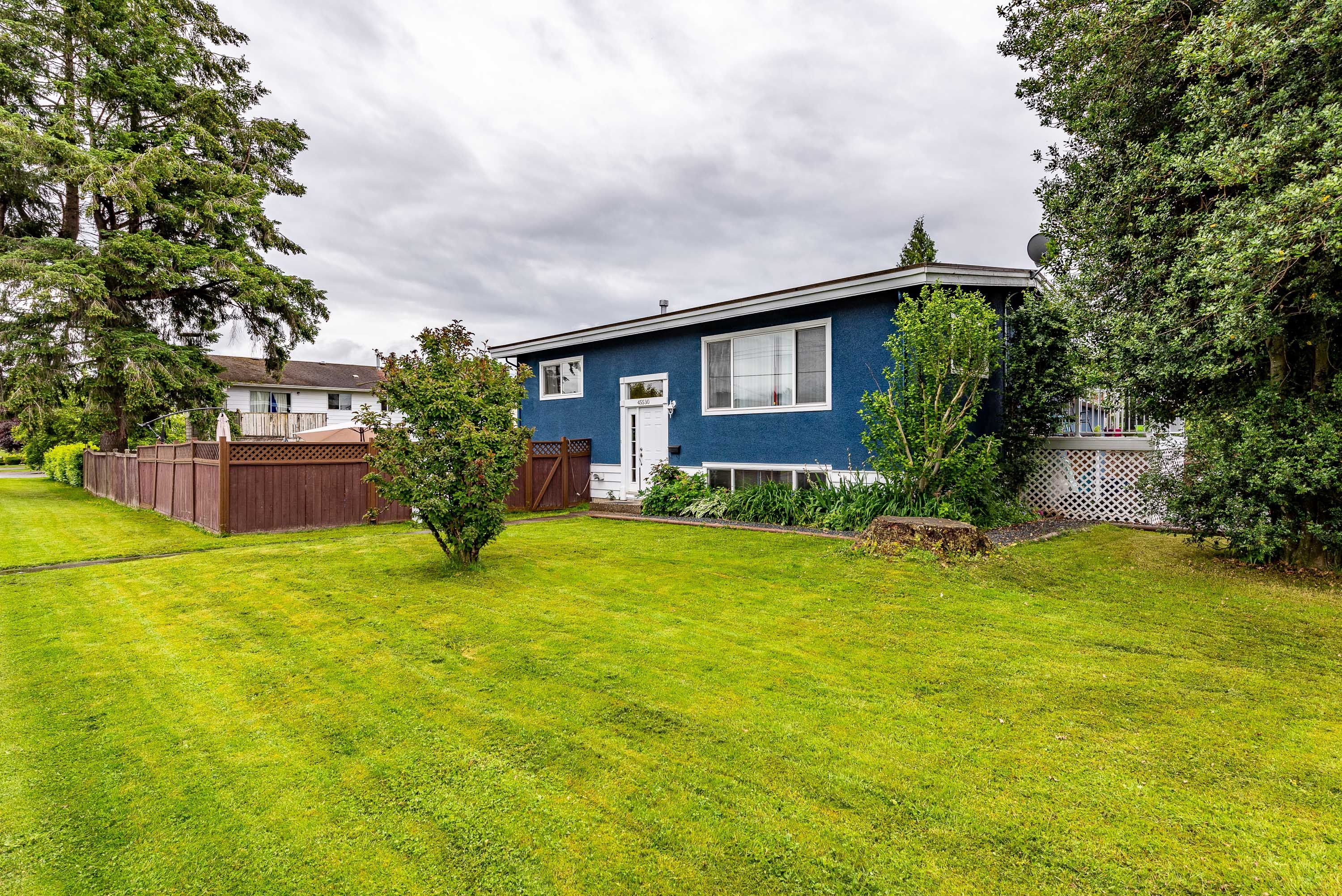 45530 Reece Avenue, Chilliwack MLS R2463573 Cotala Cross Media