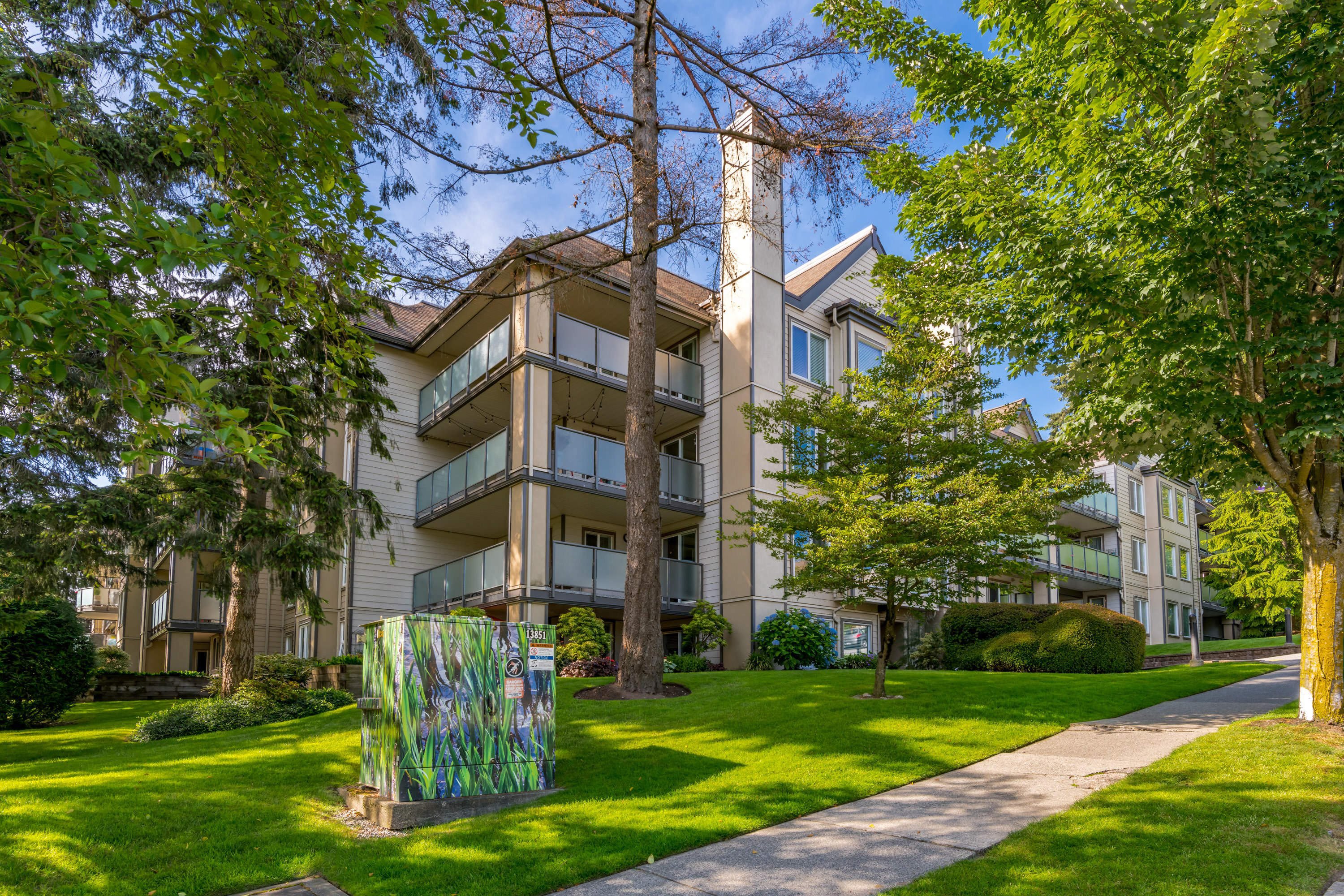 423 - 6707 Southpoint Drive, Burnaby