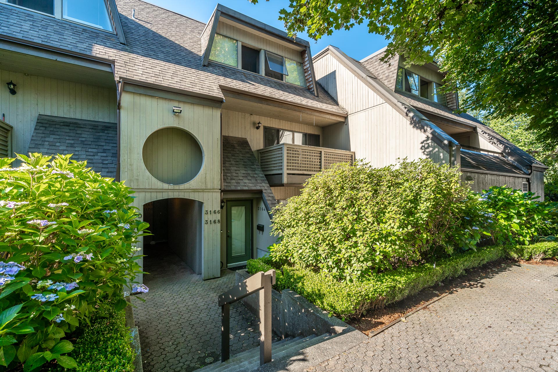 3168 Mountain Highway, North Vancouver