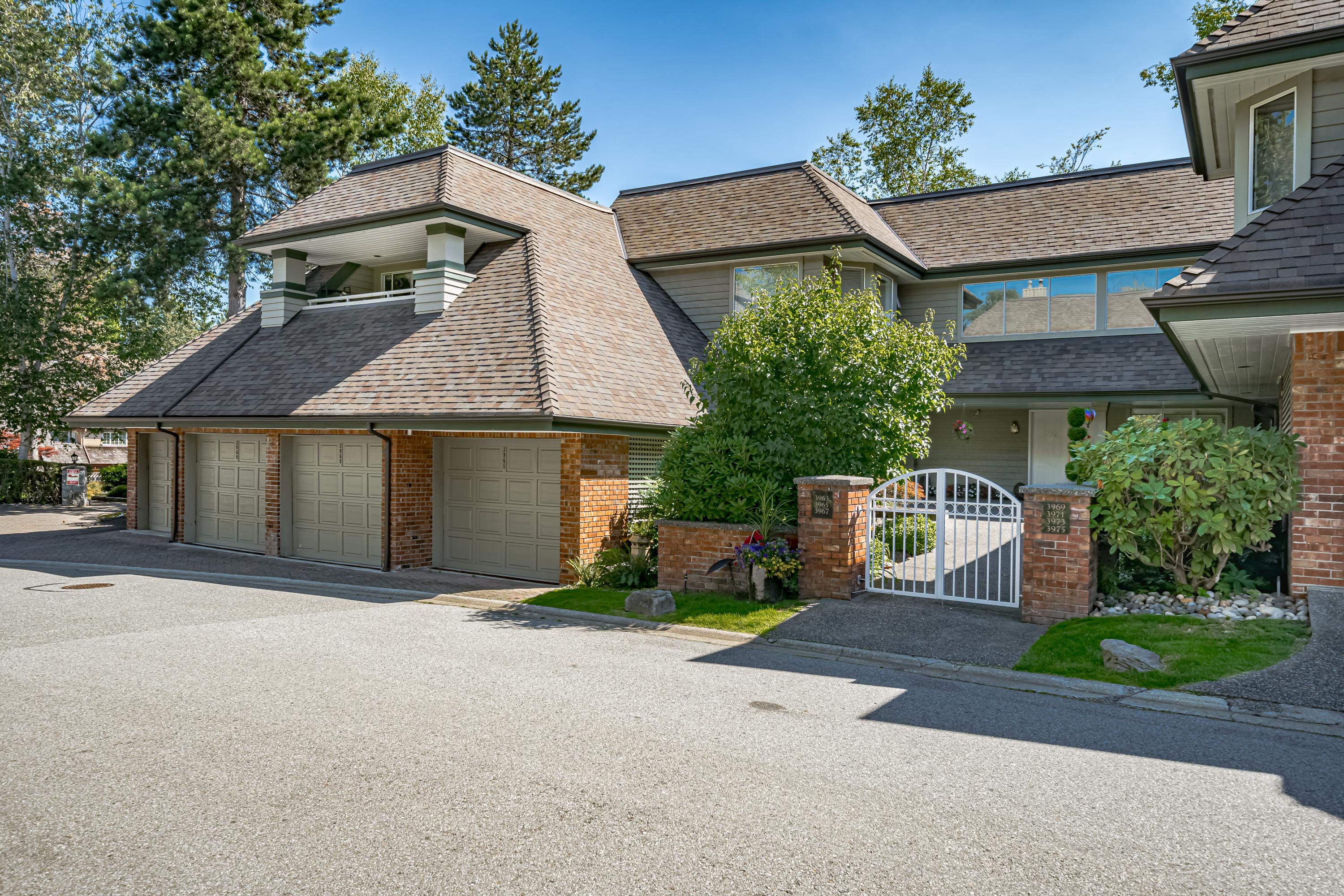 3971 Creekside Place, Burnaby