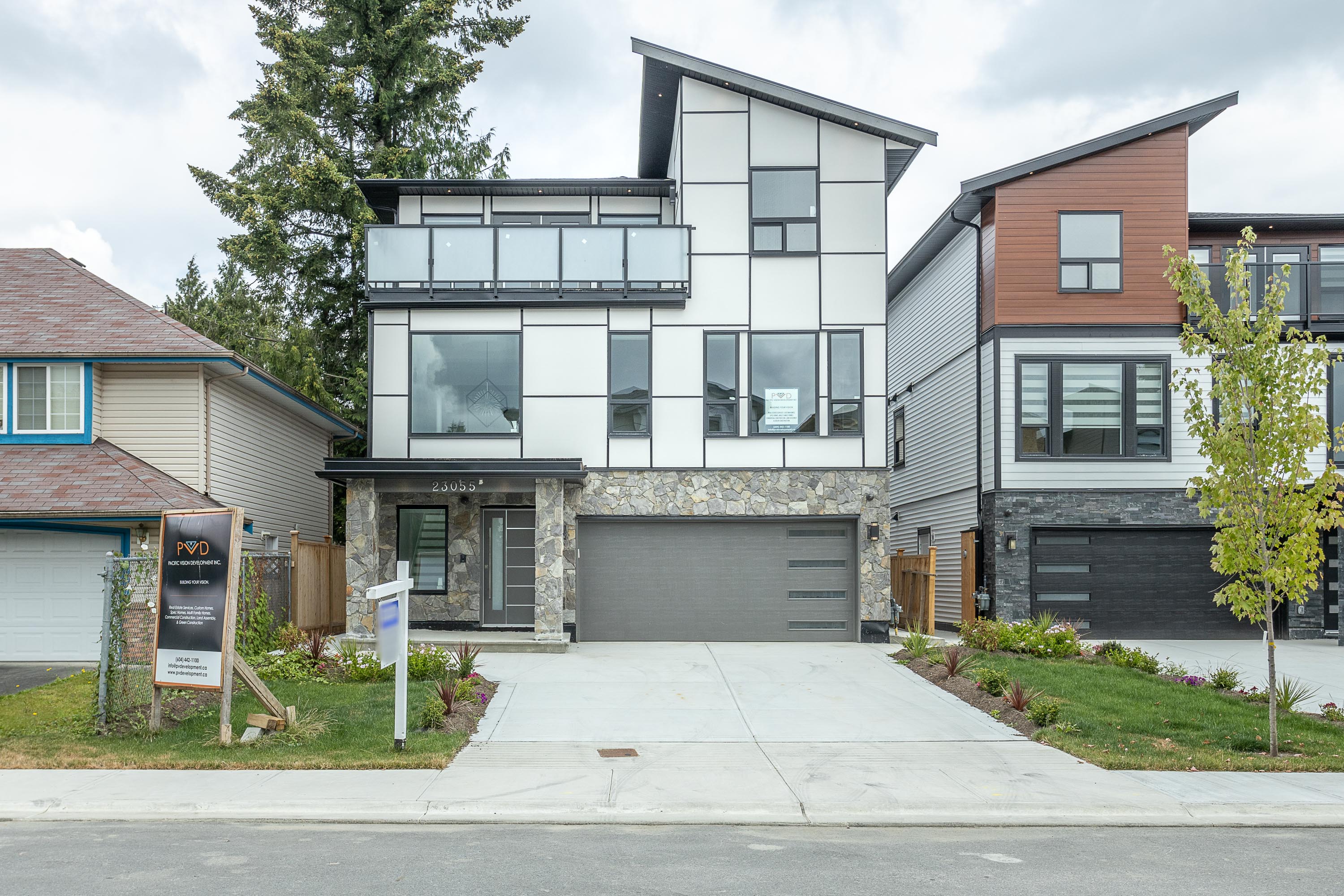 23055 Cliff Avenue, Maple Ridge