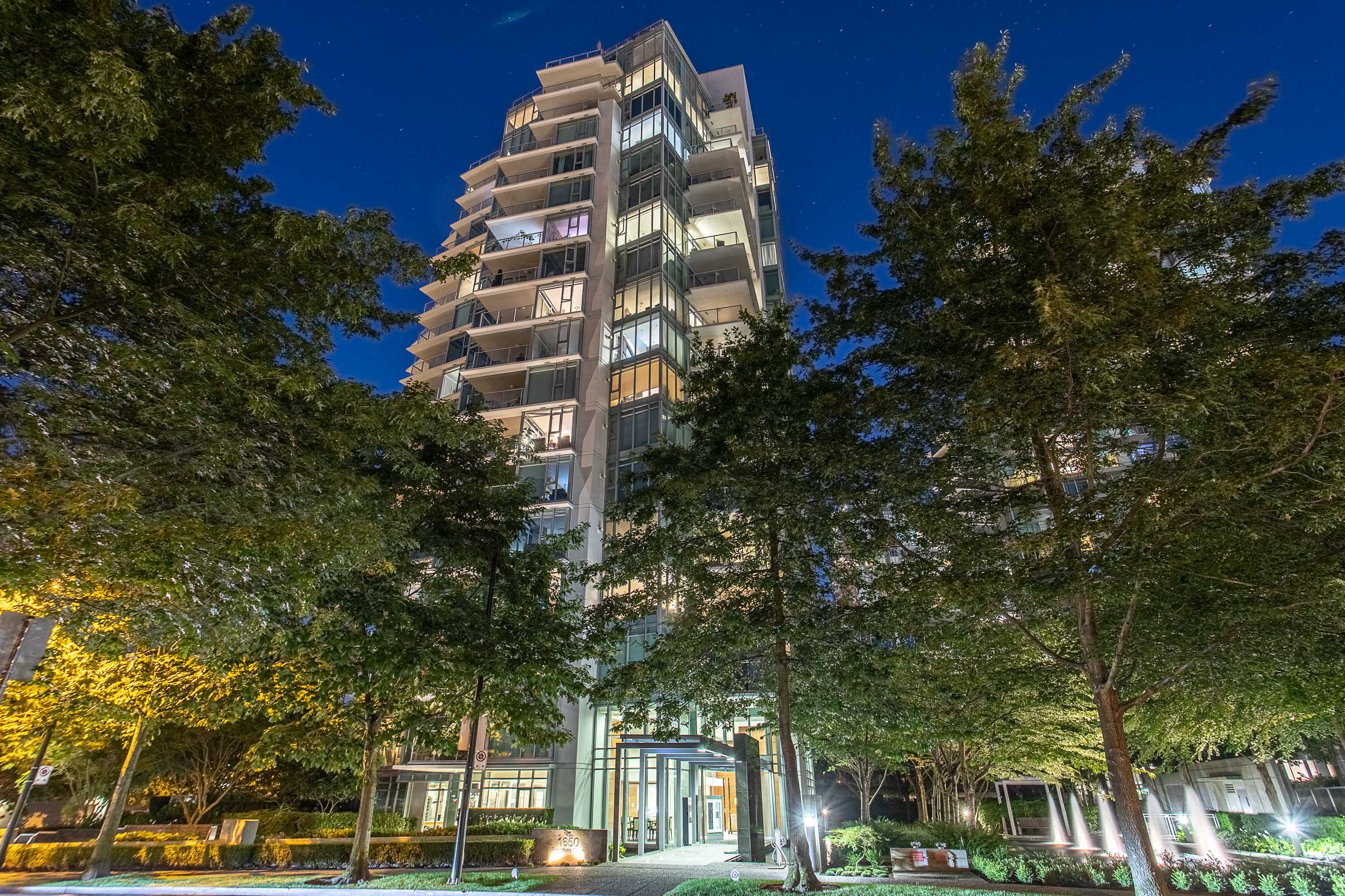 1402 - 1650 Bayshore Drive, Vancouver