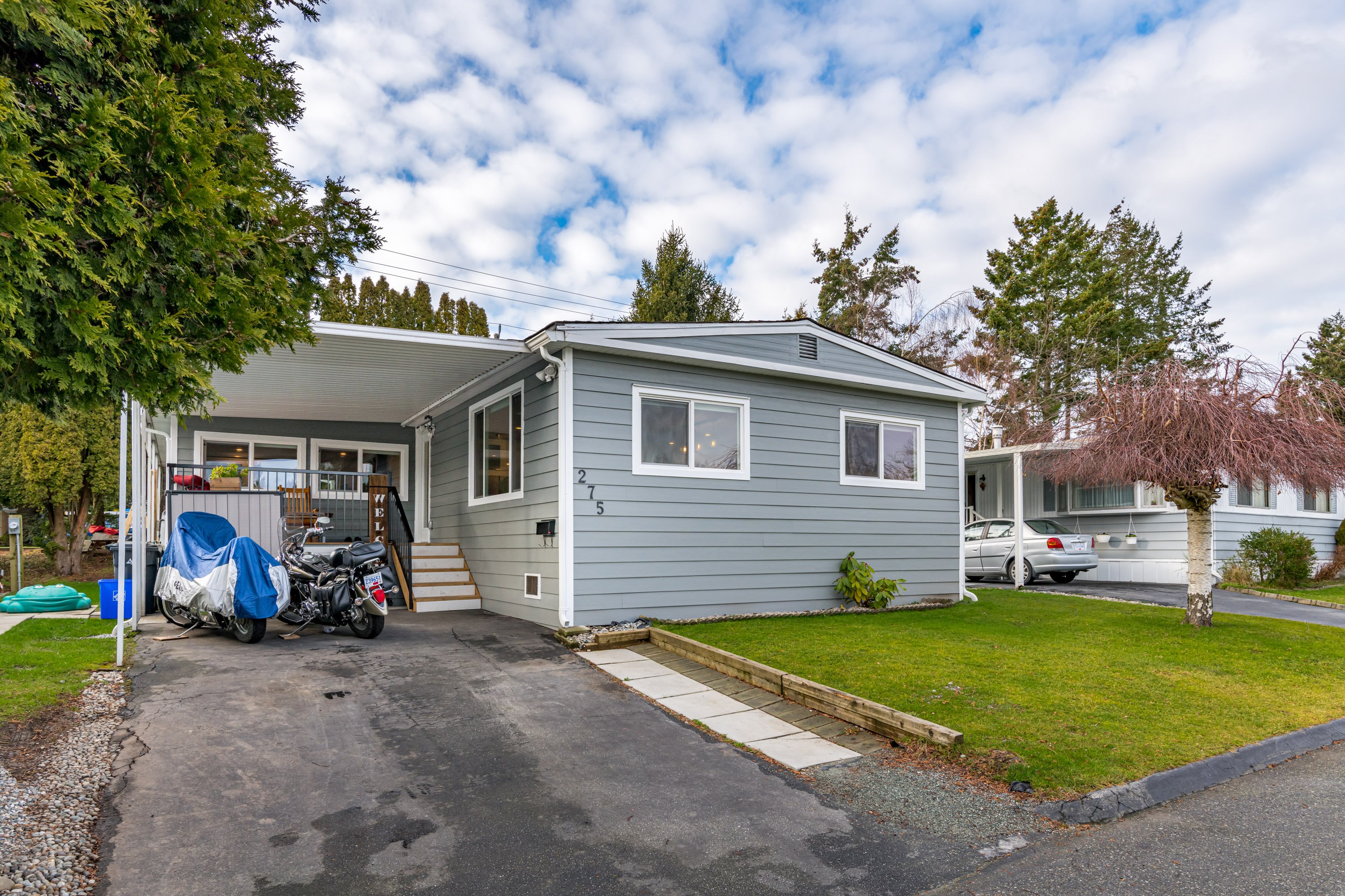 275 - 1840 160 Street, Surrey